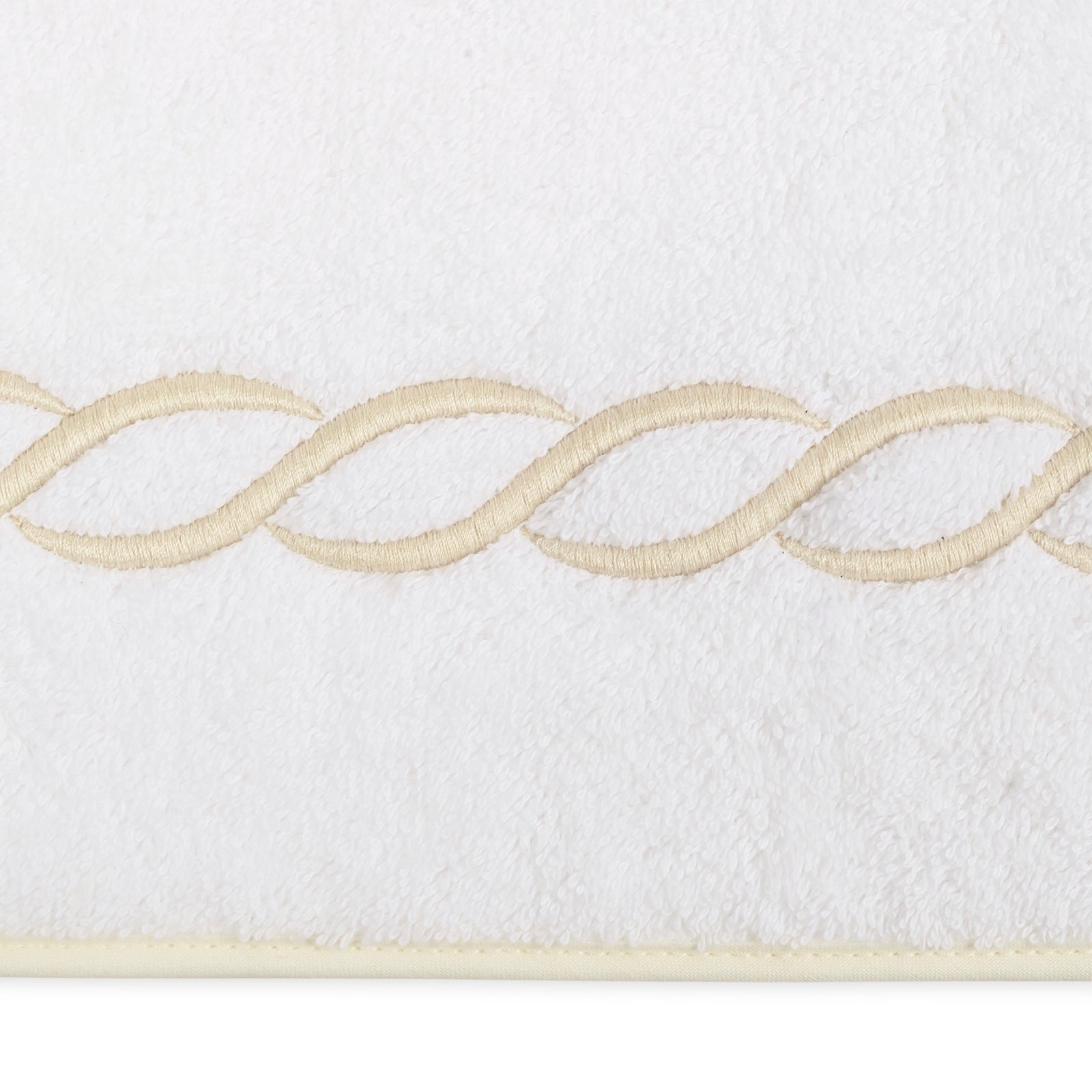 Matouk Classic Chain Bath Towels in Ivory