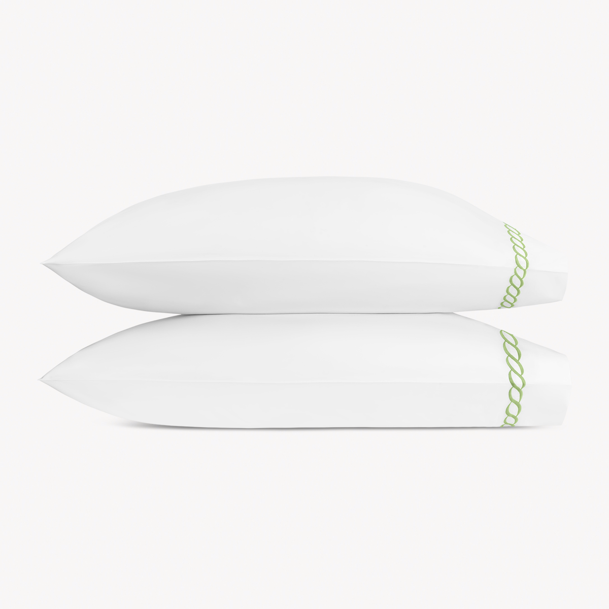 Pillowcases of Matouk Classic Chain Bedding in Spring Green