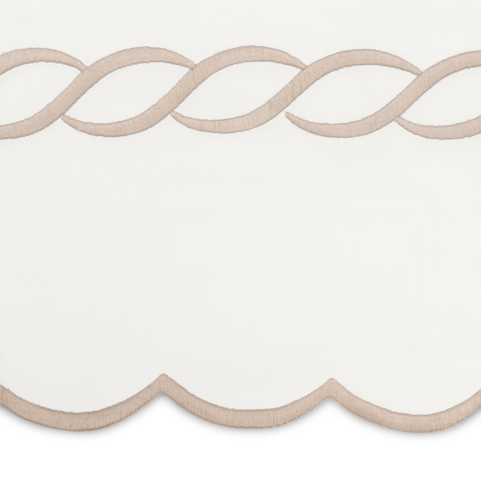 Matouk Classic Chain Scallop Shower Curtain in Dune