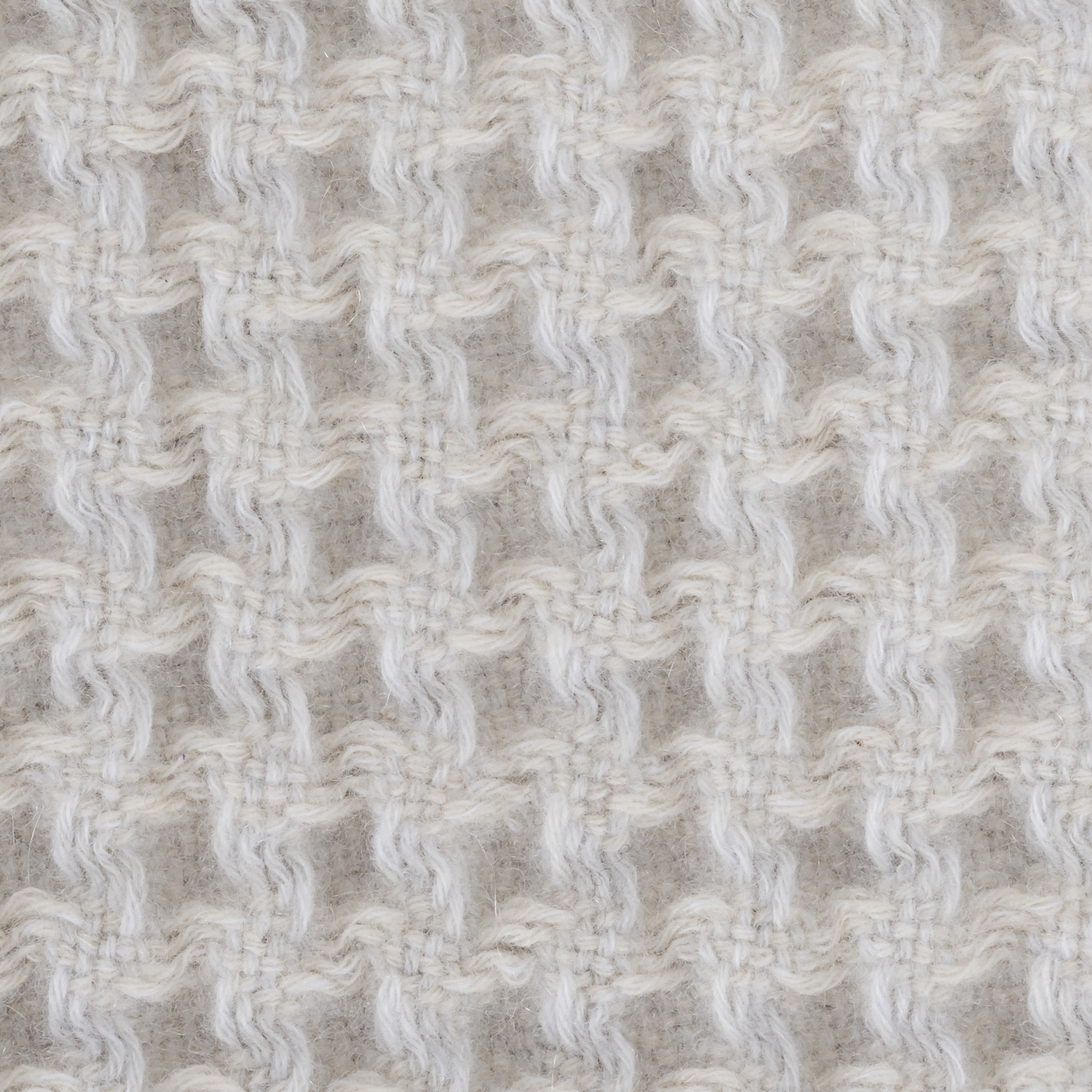 Both Colors of Matouk Cleo Throws