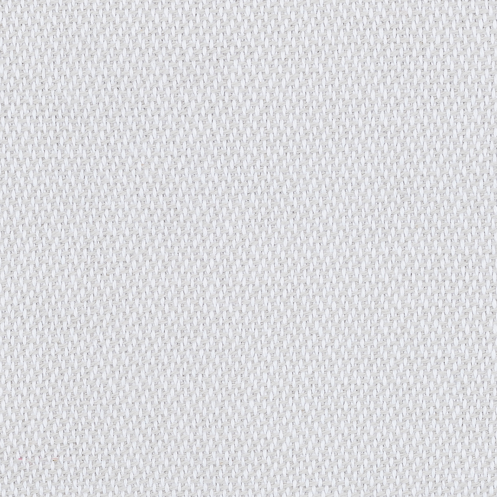 Folded Matouk Costa Mesa Blanket in Silver