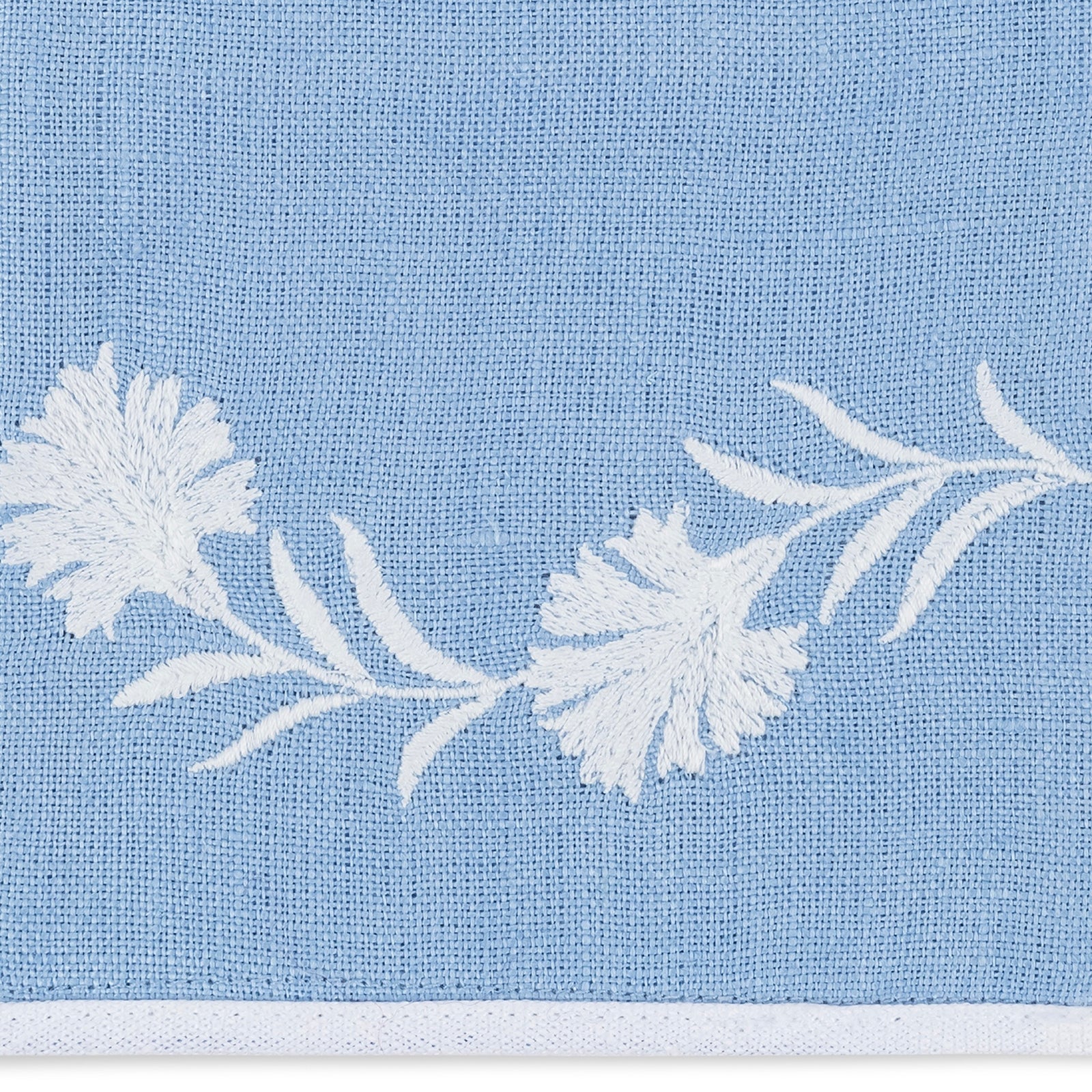 Matouk Daphne Guest Towels in Azure and White