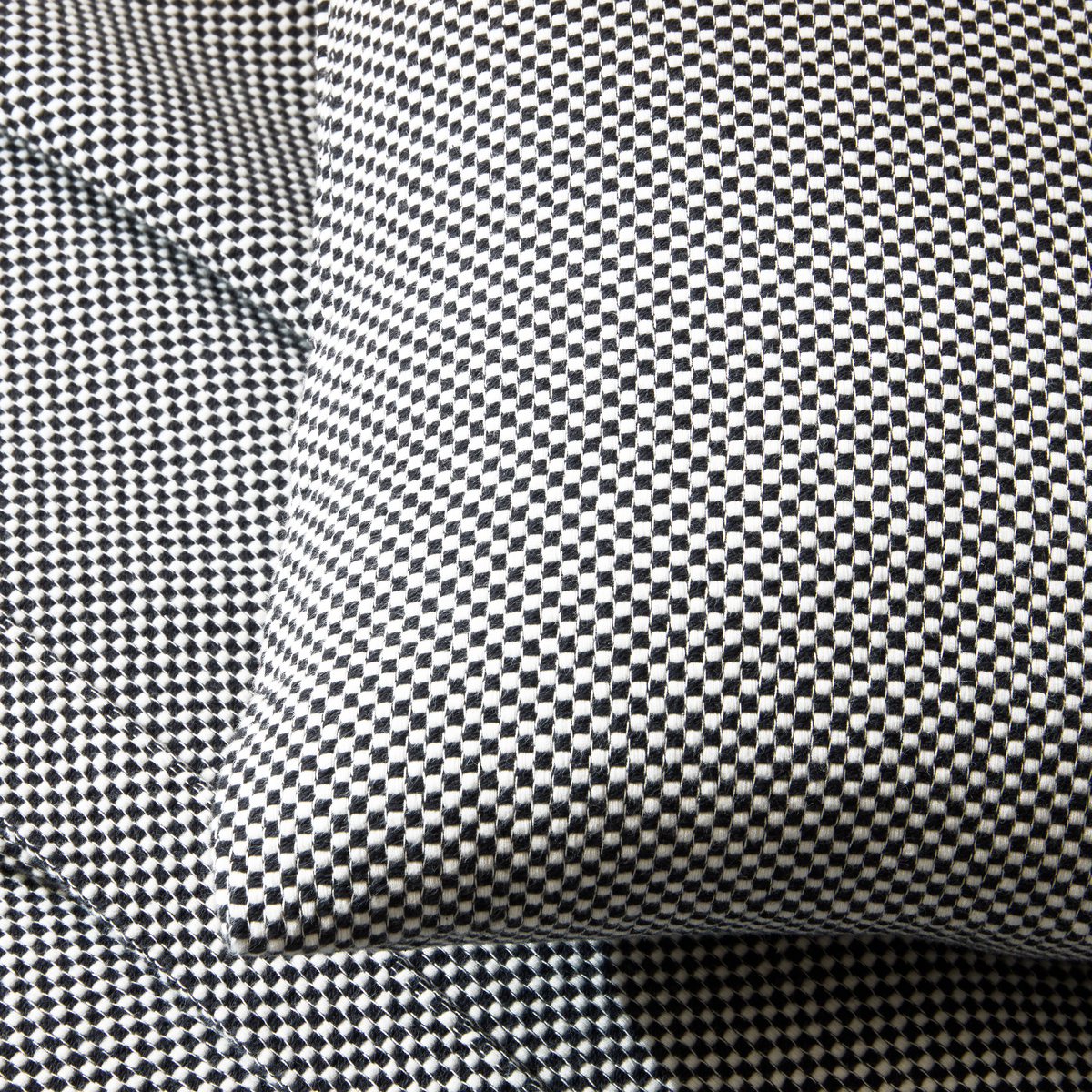 Detailed View of Matouk Jackson Sham in Black shown with Bergamo in Black