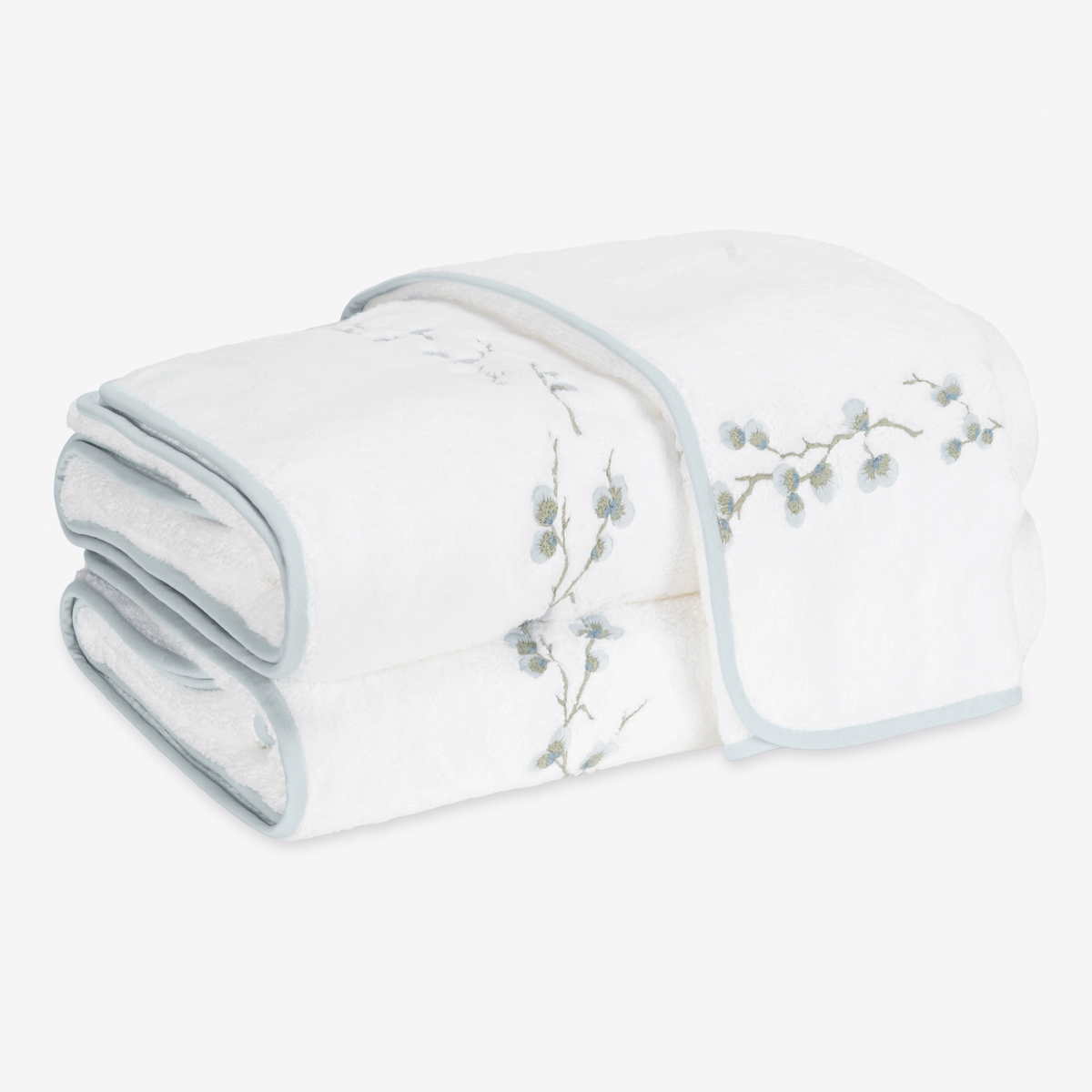 Matouk Jasmine Giza Bath Towels in Pool color