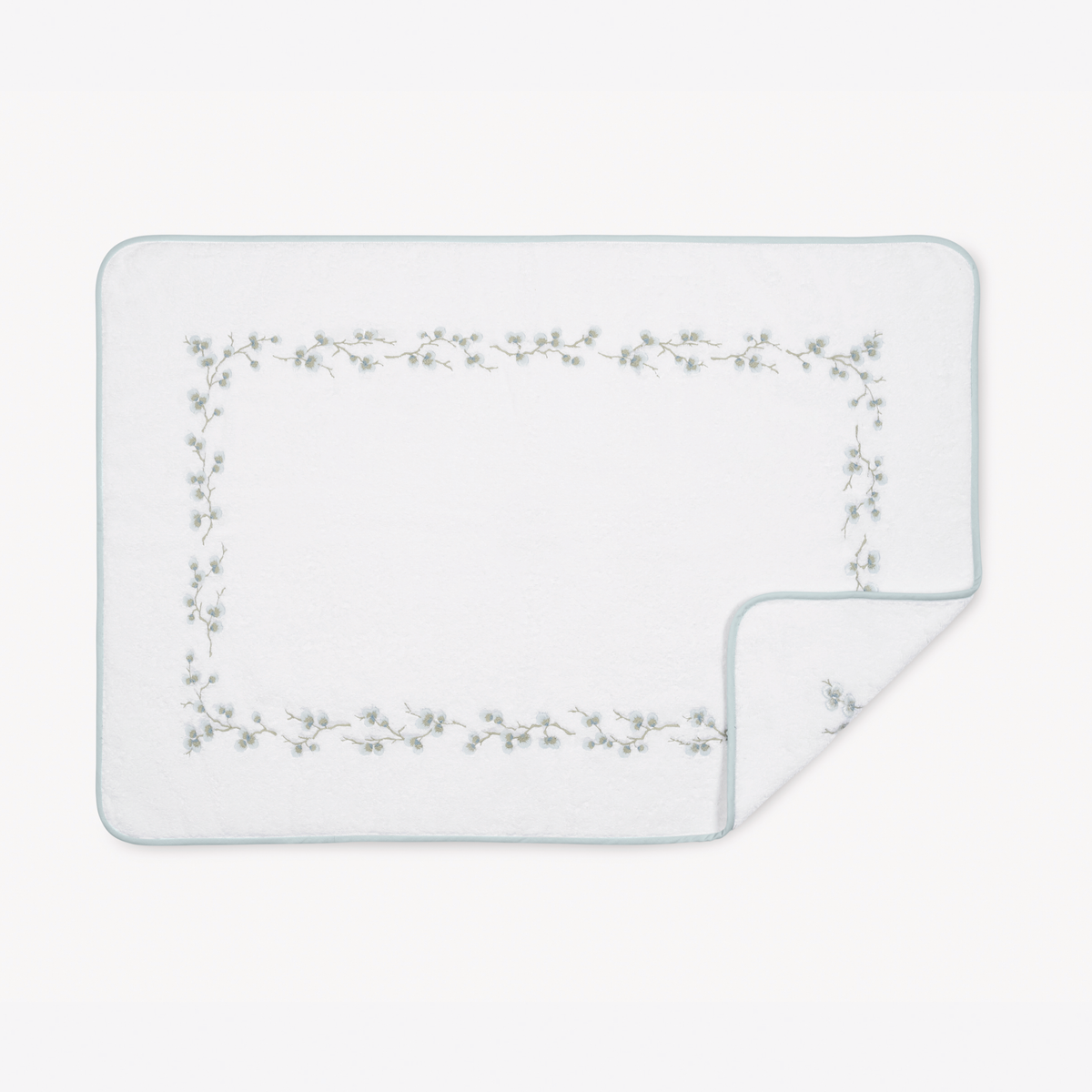 Matouk Jasmine Giza Tubmat in Pool color