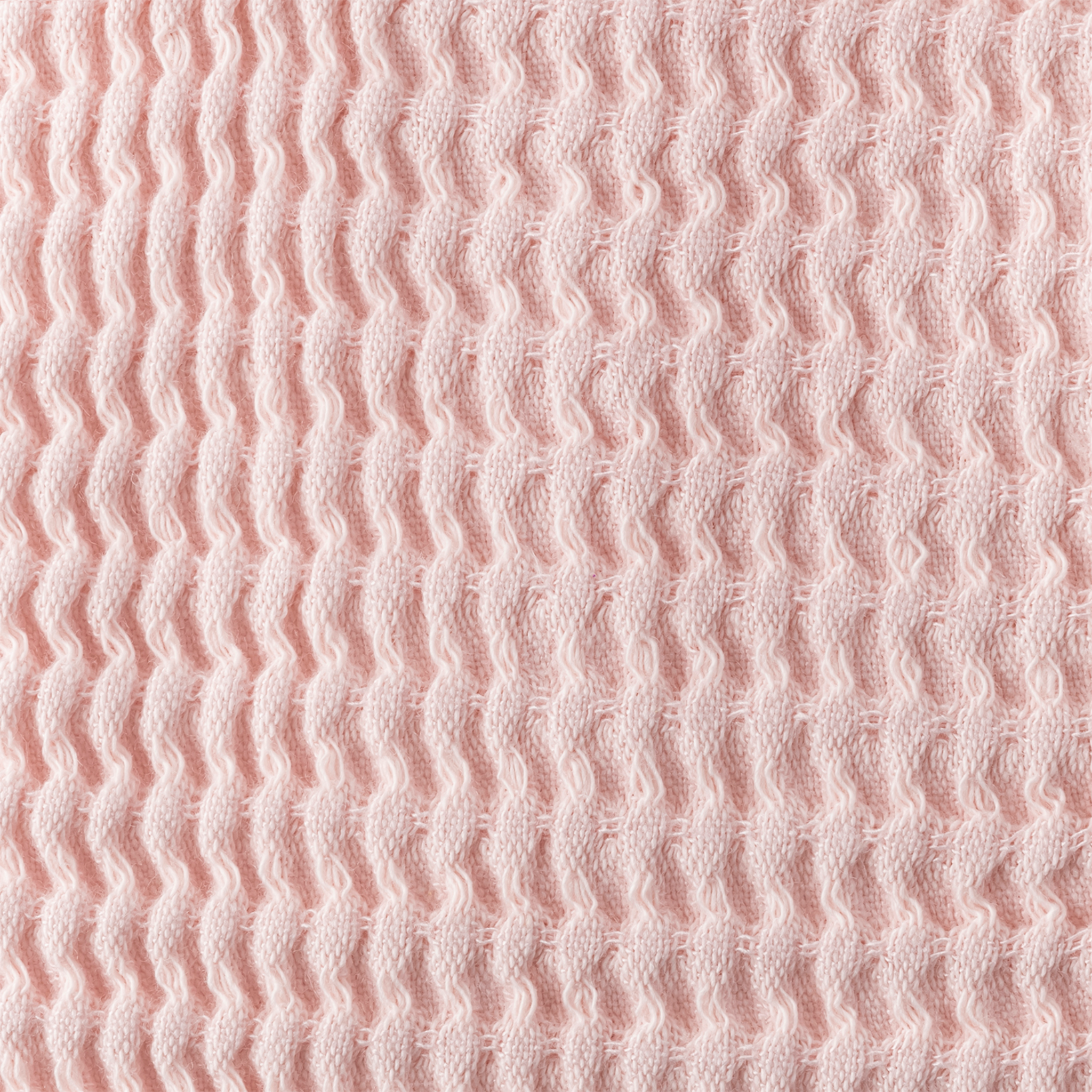 https://flandb.com/cdn/shop/files/Matouk-Kiran-Waffle-Towels-and-Robes-Swatch-Blush_c97ab4cf-a5f2-46f9-888d-590babe21ed8_5000x.png?v=1700375937