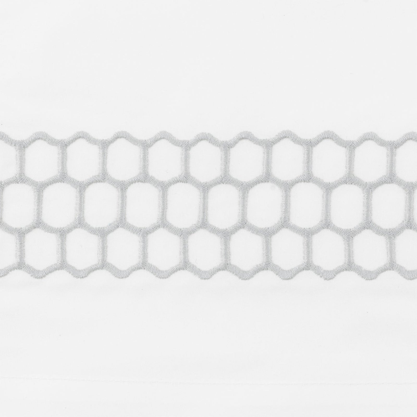 Full Image of Matouk Liana Bedding in Silver Color