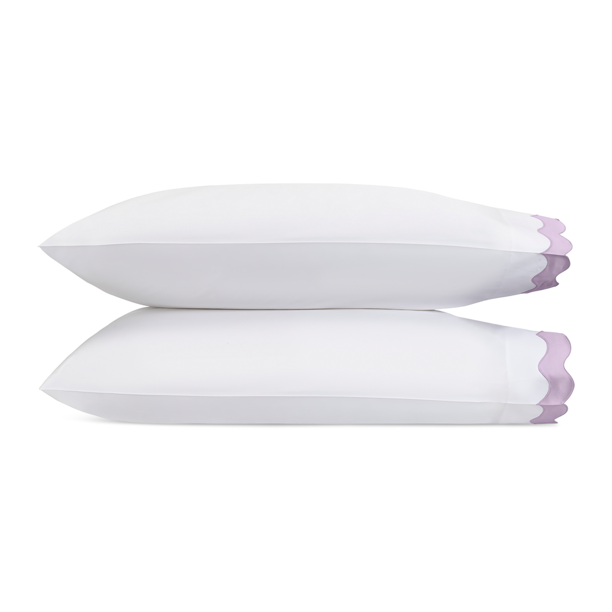 Pair of Pillowcases of Matouk Lorelei Bedding in Violet Color