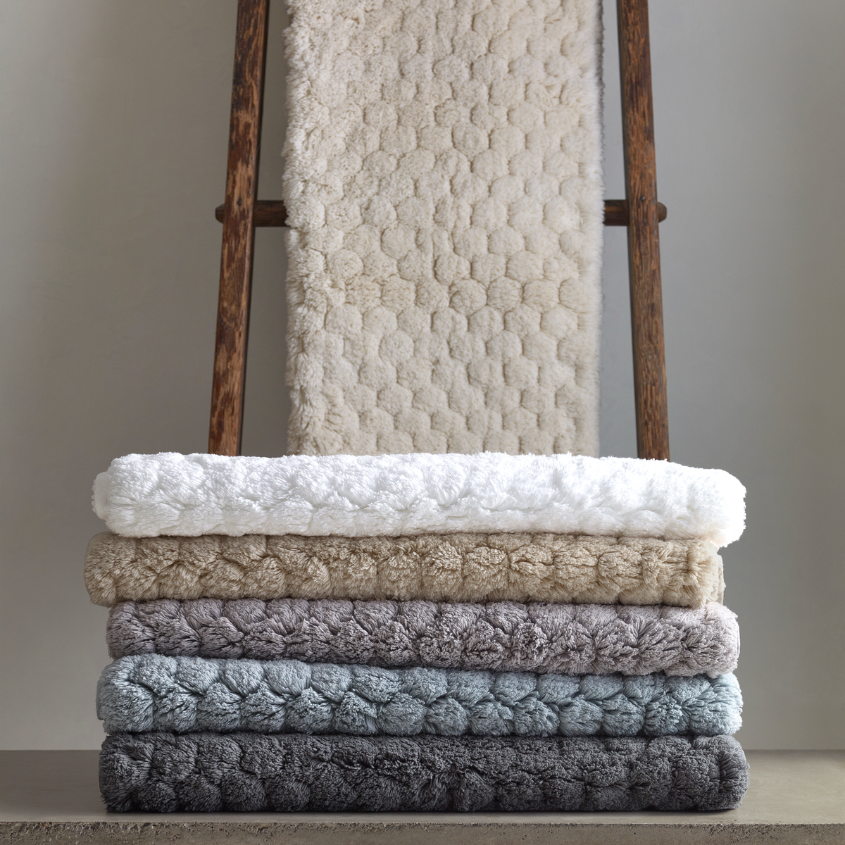 2026 colors of Matouk Lotus Bath Rugs collection