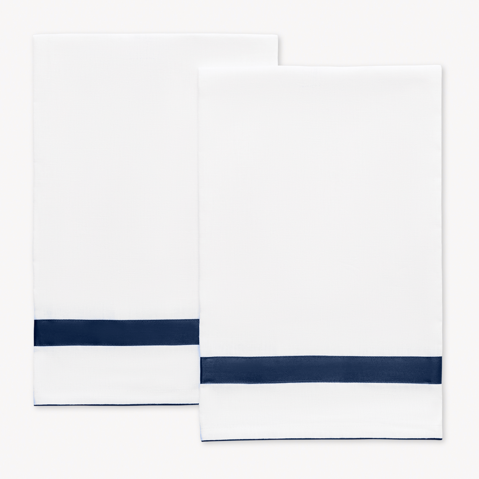 Pair of Matouk Lowell Guest Towels in Navy