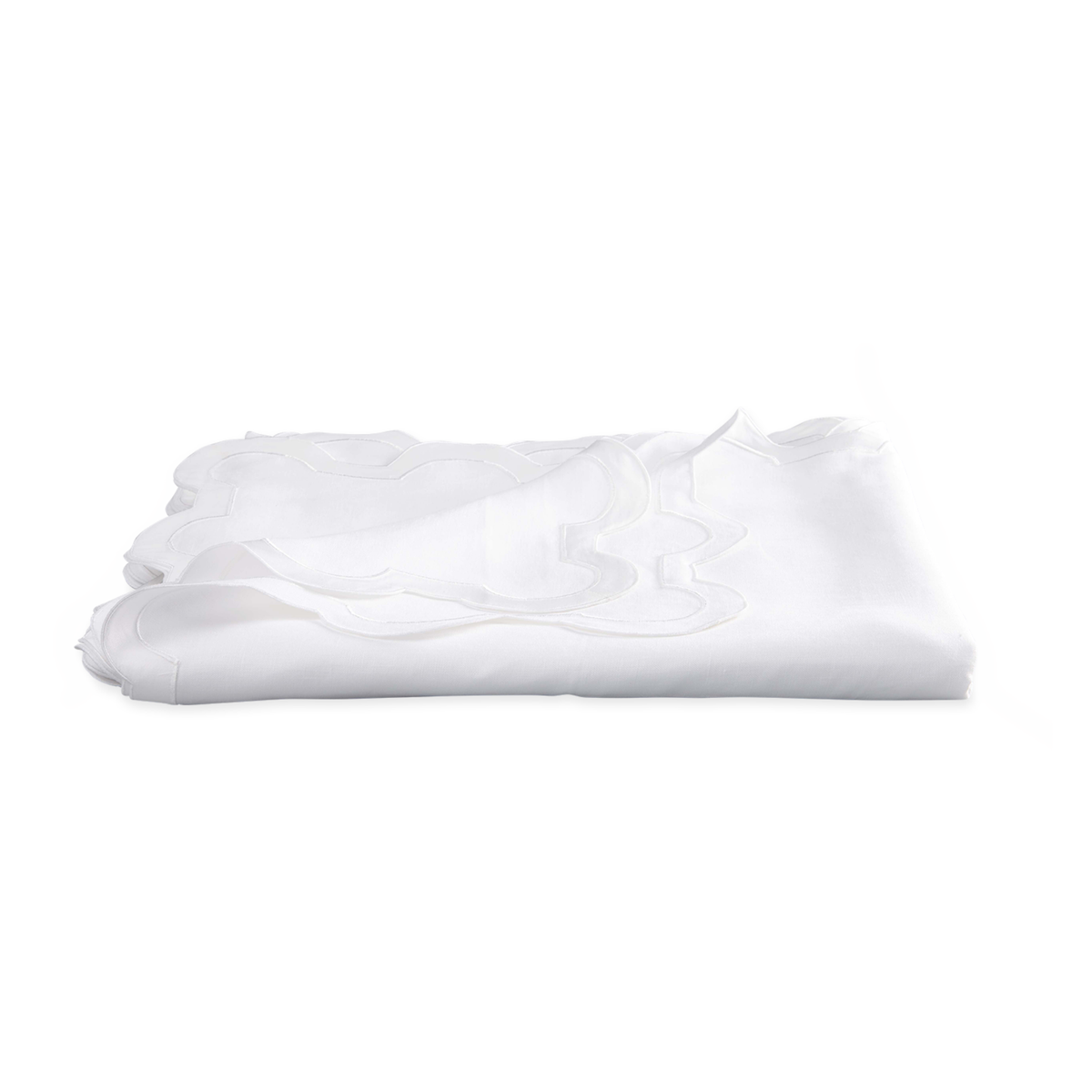 Matouk Mirasol Table Linen Tablecloth in White Color