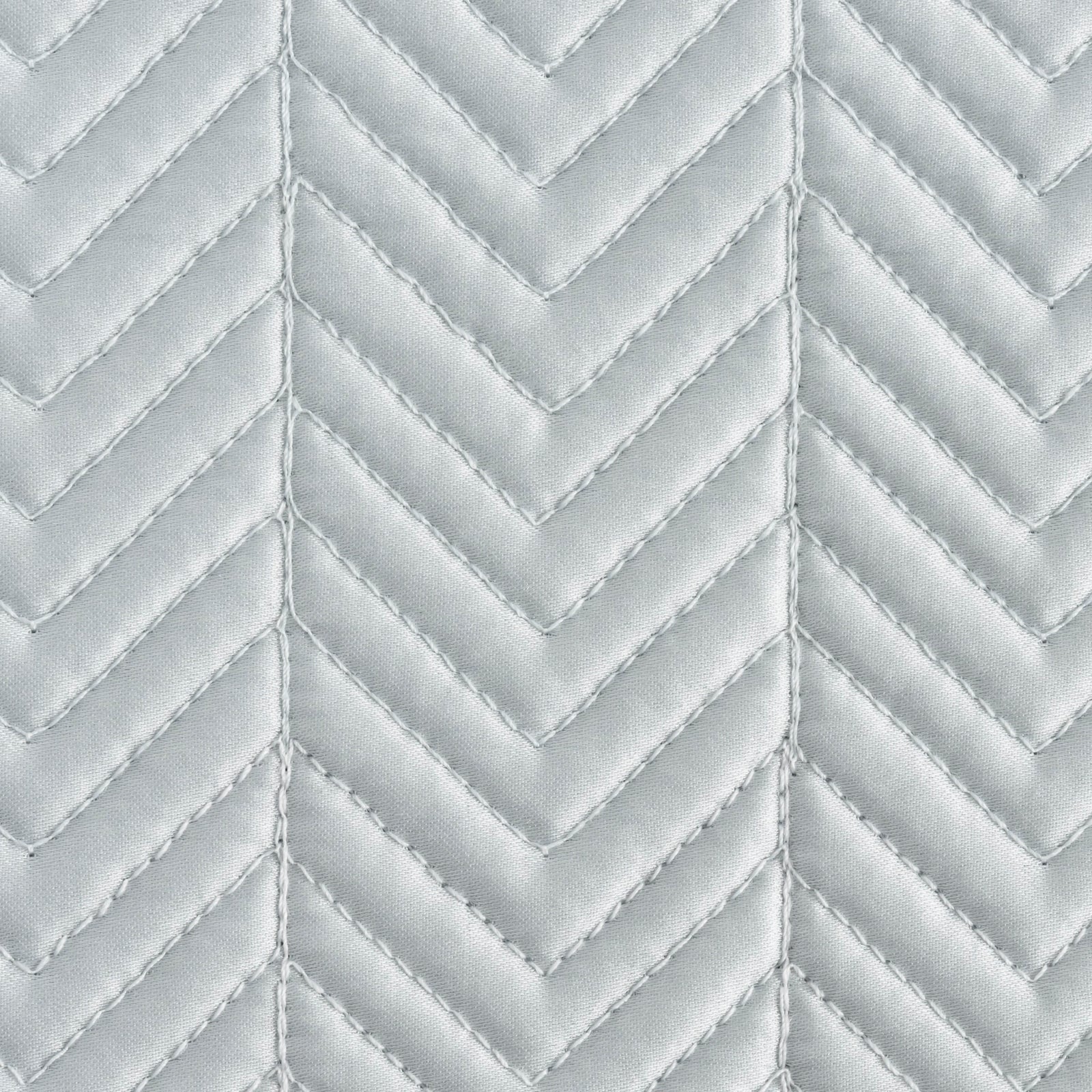 Full Bed Dressed in Matouk Netto Bedding with Swatch in Pool Color