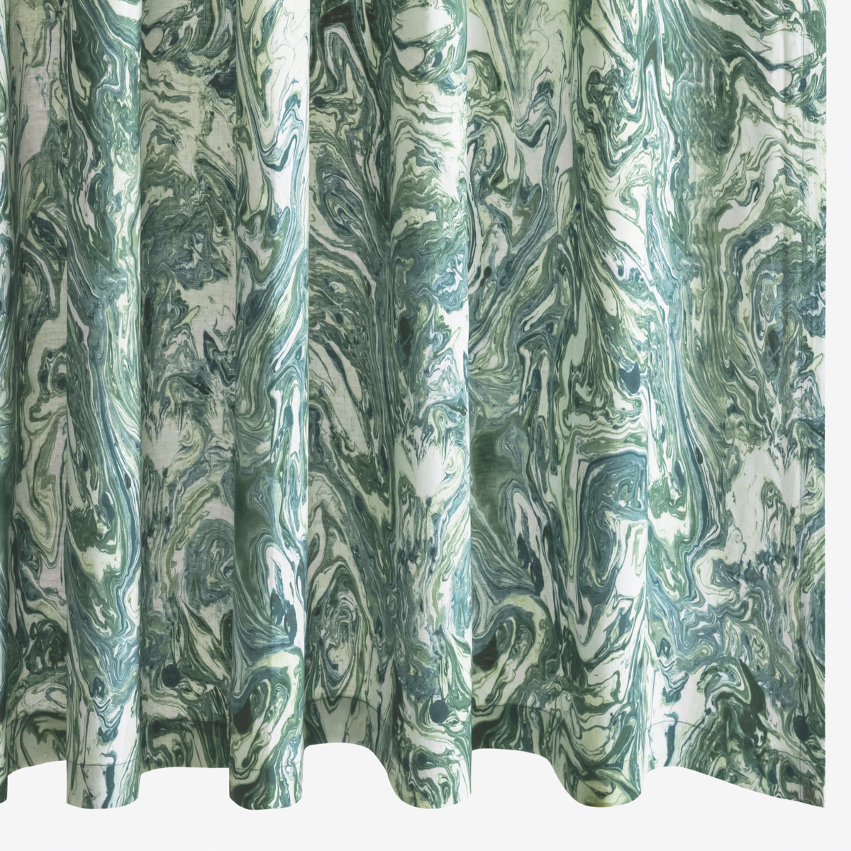 Matouk Schumacher Balthazar Shower Curtain in Emerald color