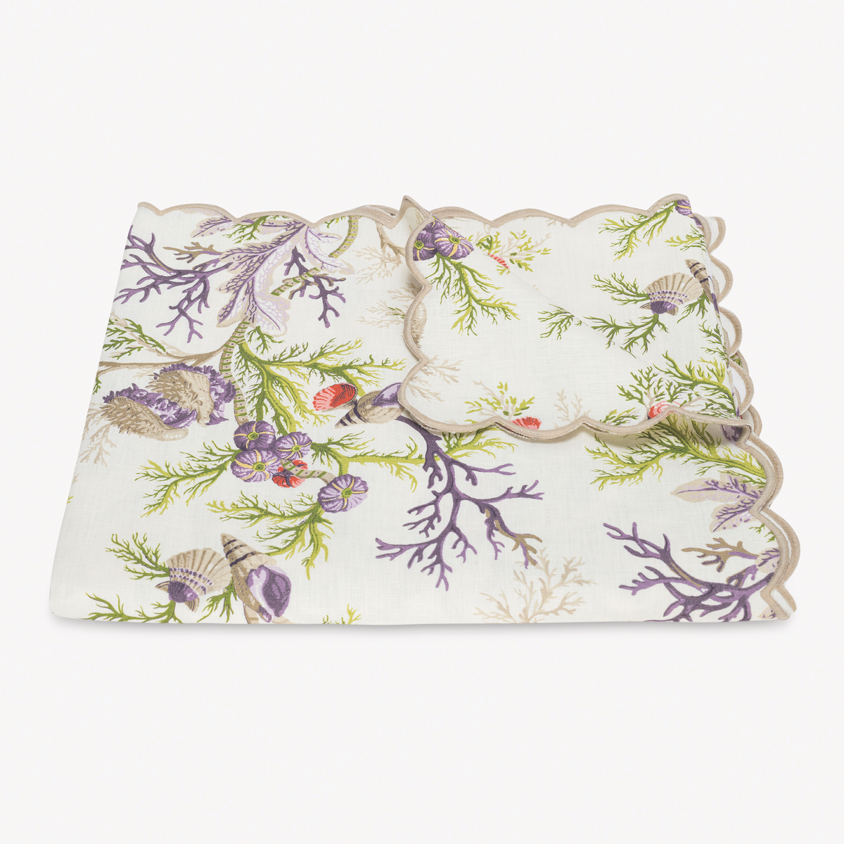 Tablecloth of Matouk Schumacher Del Tesoro Table Linens in Sea Orchid