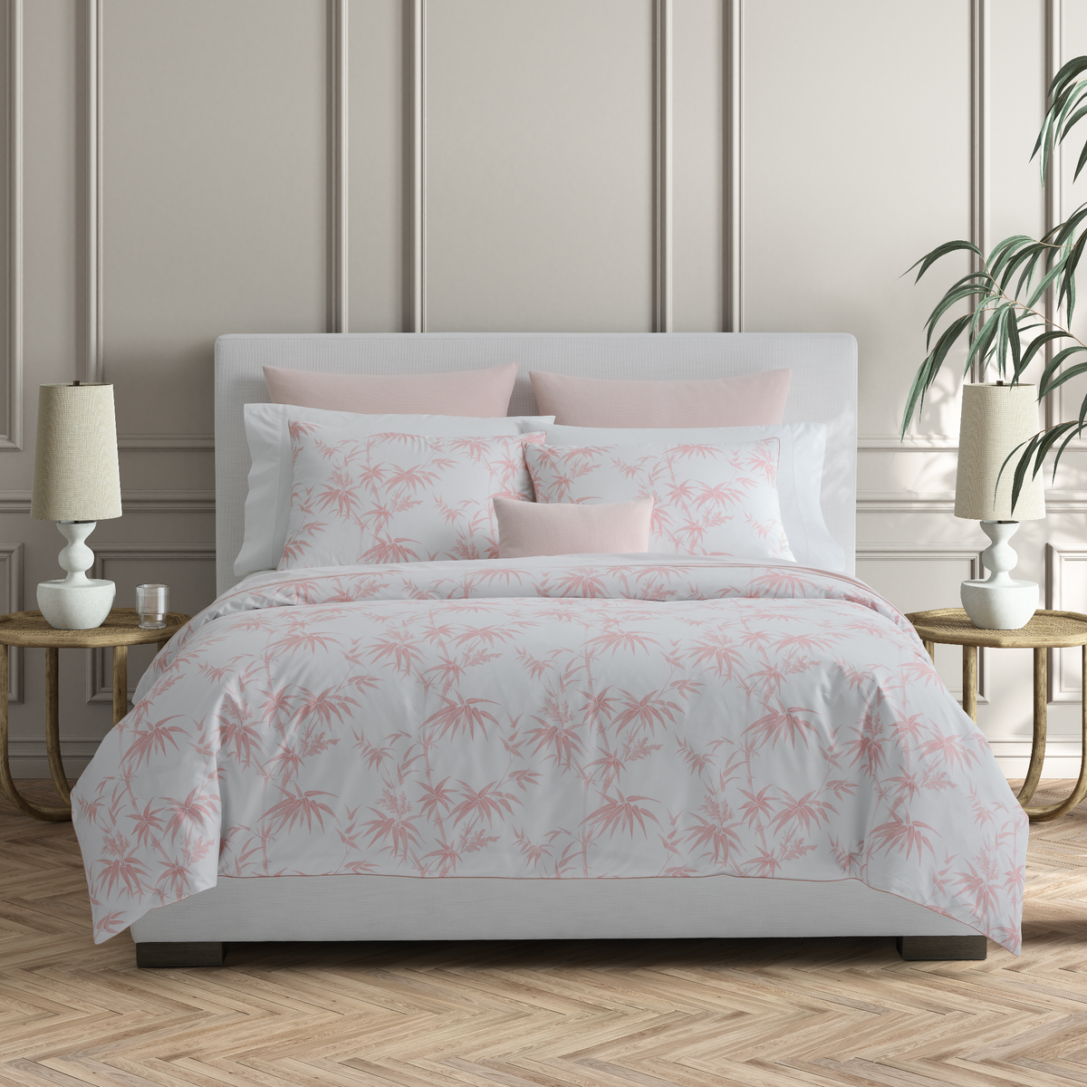 Full Bed in Matouk Schumacher Dominique Bedding in Blush Color