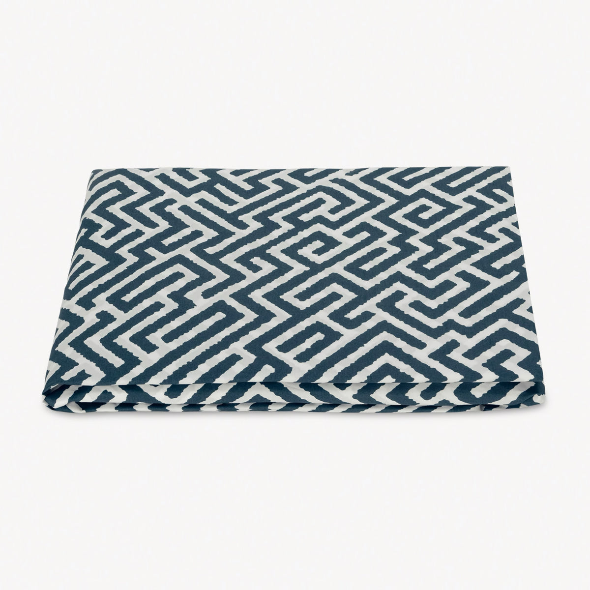 Fitted Sheet of Matouk Schumacher Gabriel Bedding in Indigo