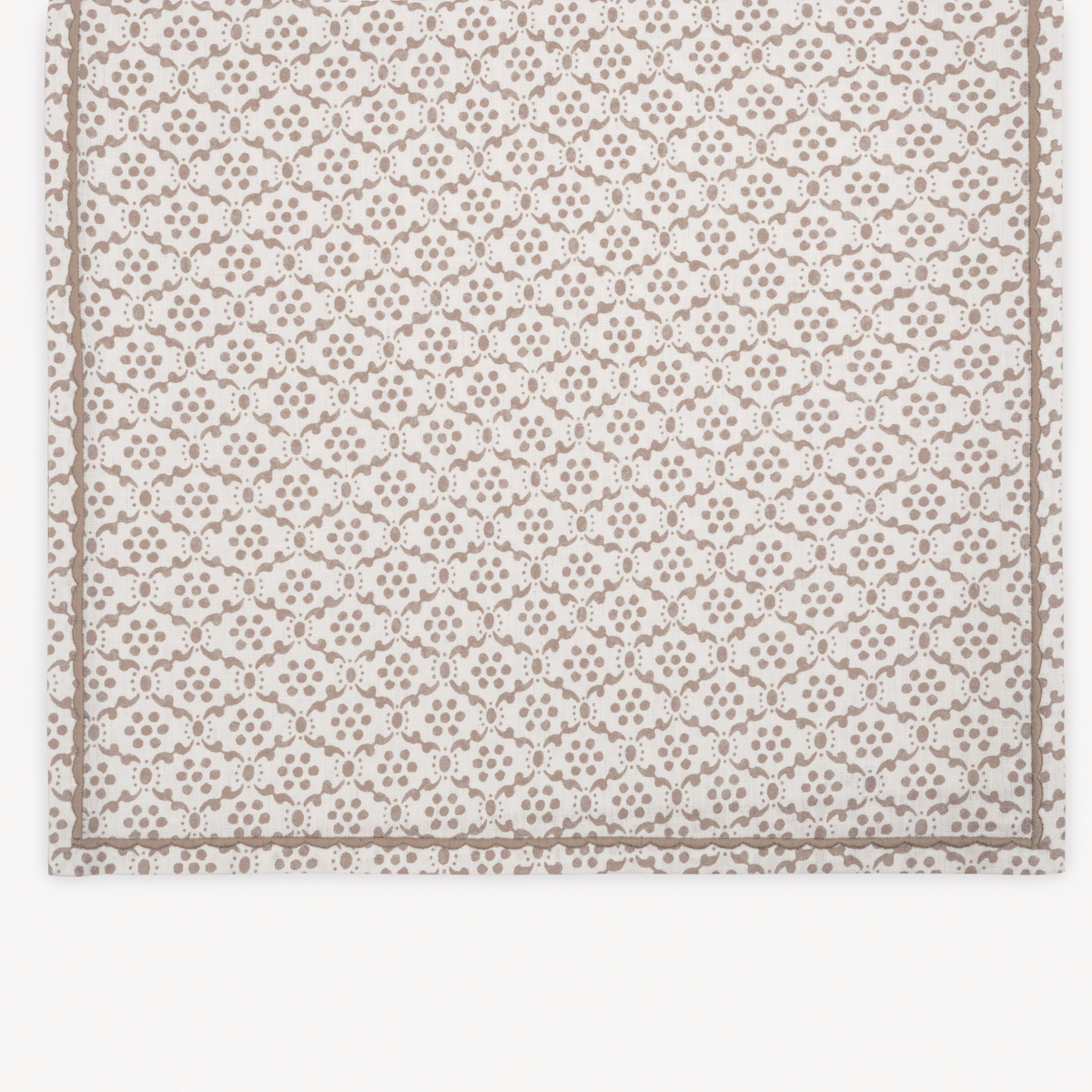 Table Runner of Matouk Schumacher Laksha Table Linens in Oak color