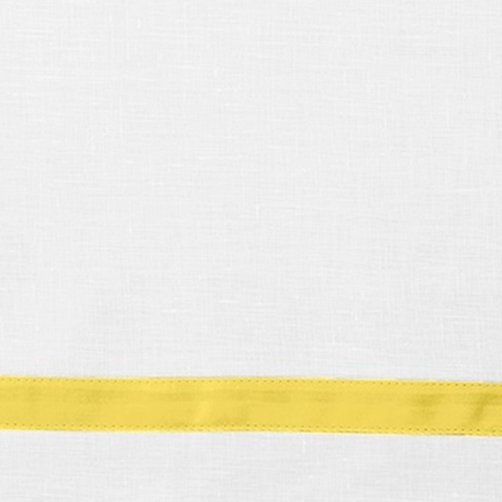 Dinner Napkins of Matouk Schumacher Lowell Table Linens in Color Canary