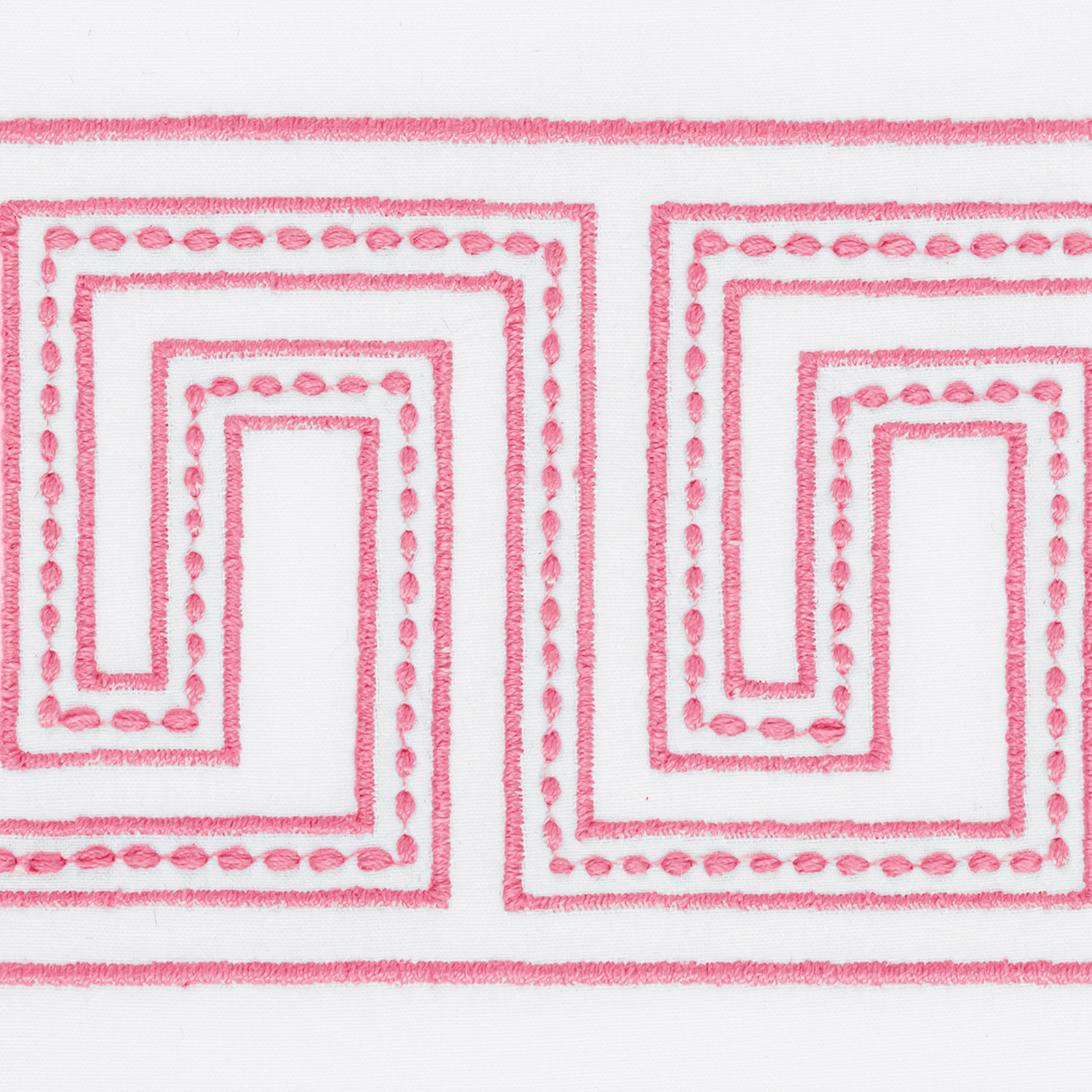 Matouk Schumacher Ophelia Guest Towels in Peony