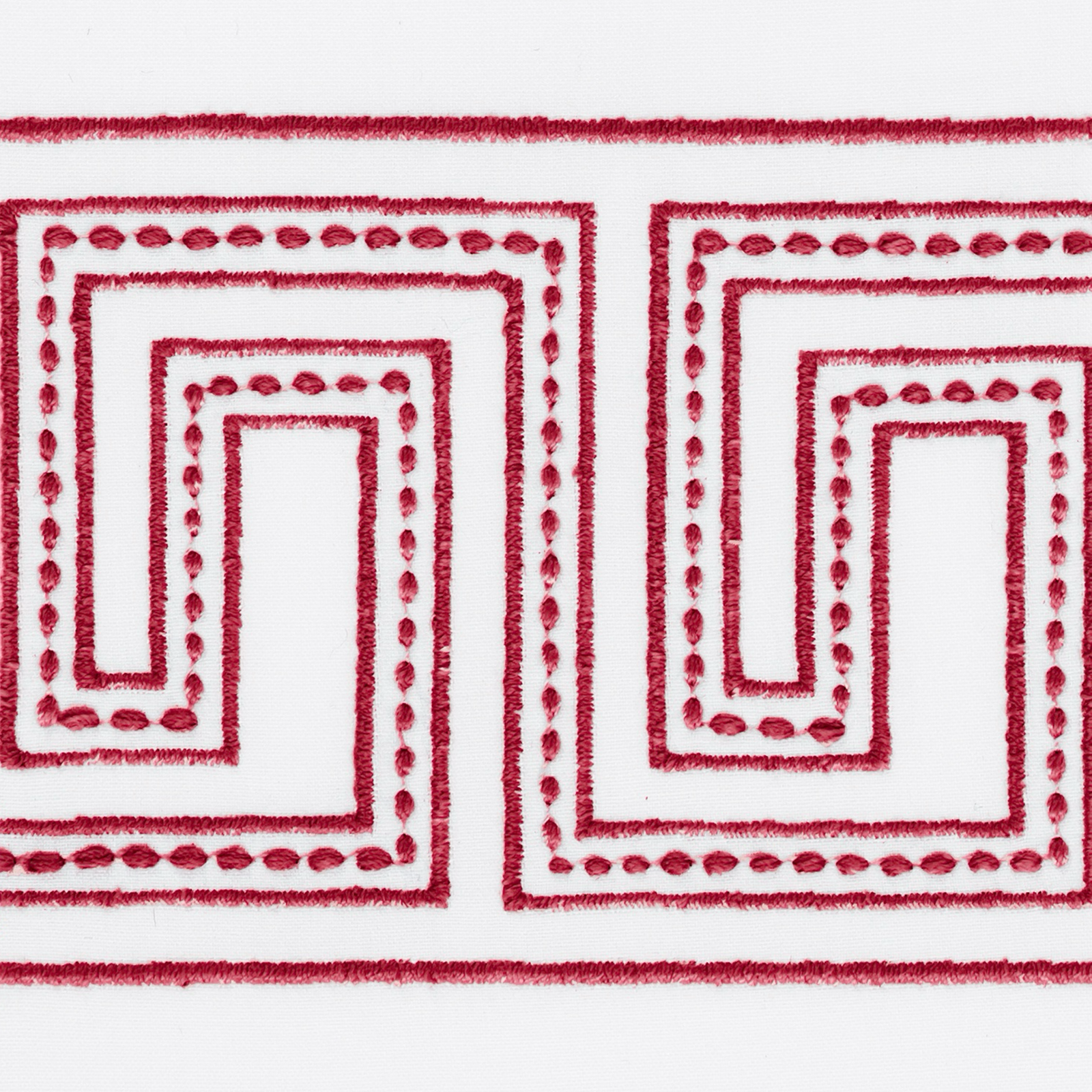 Matouk Schumacher Ophelia Guest Towels in Red