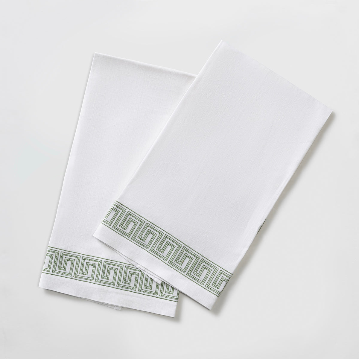 Matouk Schumacher Ophelia Guest Towels in Clover