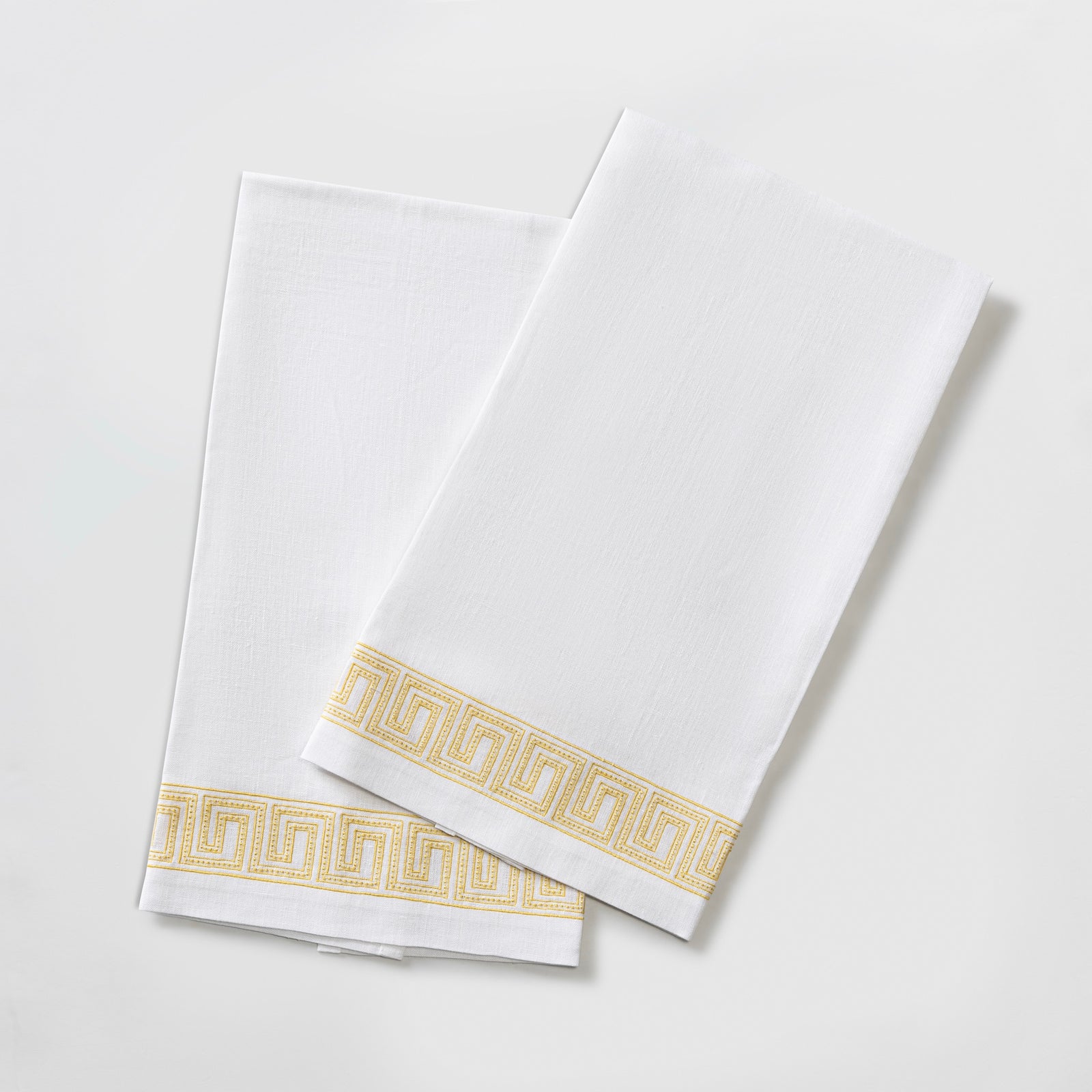 Matouk Schumacher Ophelia Guest Towels in Lemon