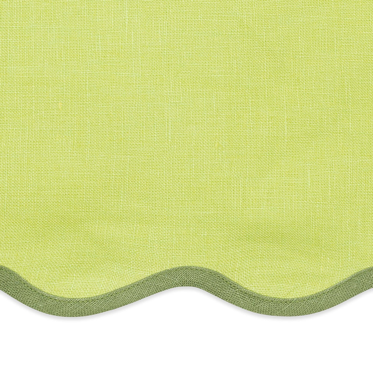 Swatch Sample of Matouk Scallop Edge Table Linens in Peridot/Grass Color
