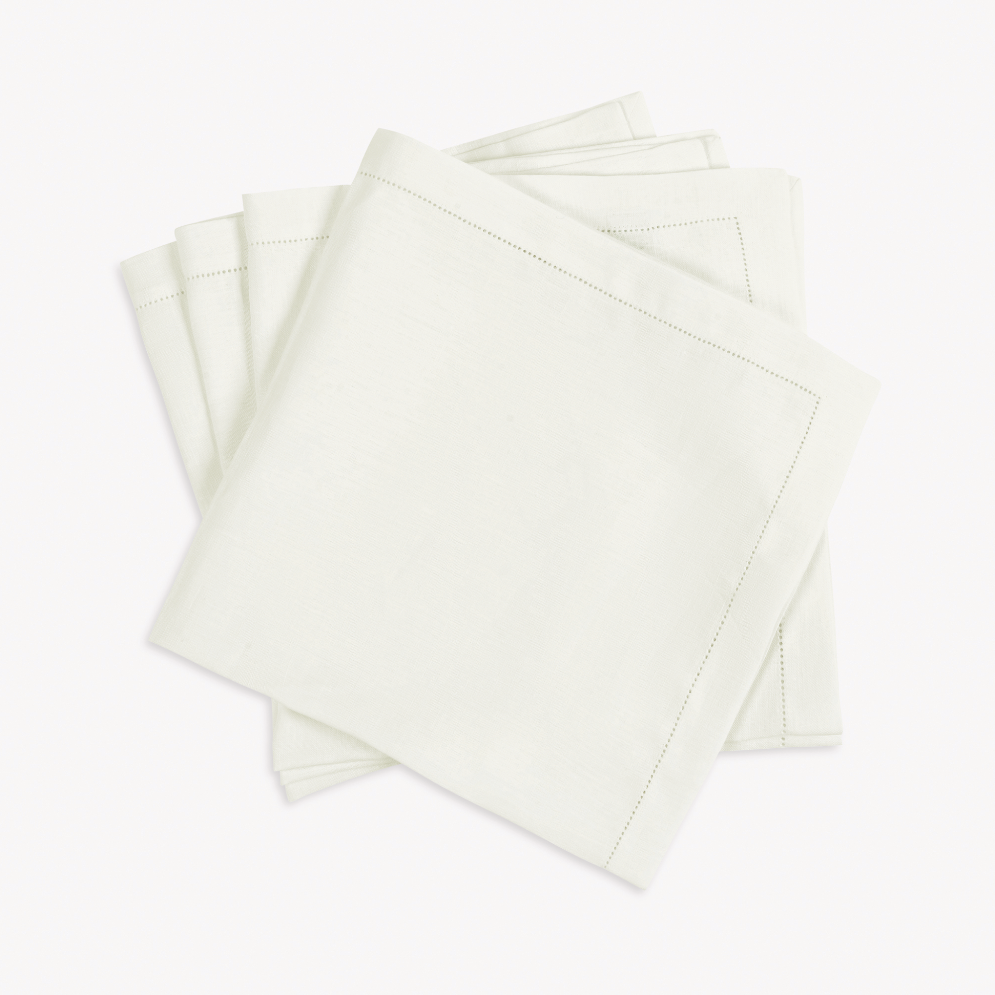 Set of Dinner Napkins of Matouk Valentina Hemstitch in Ivory