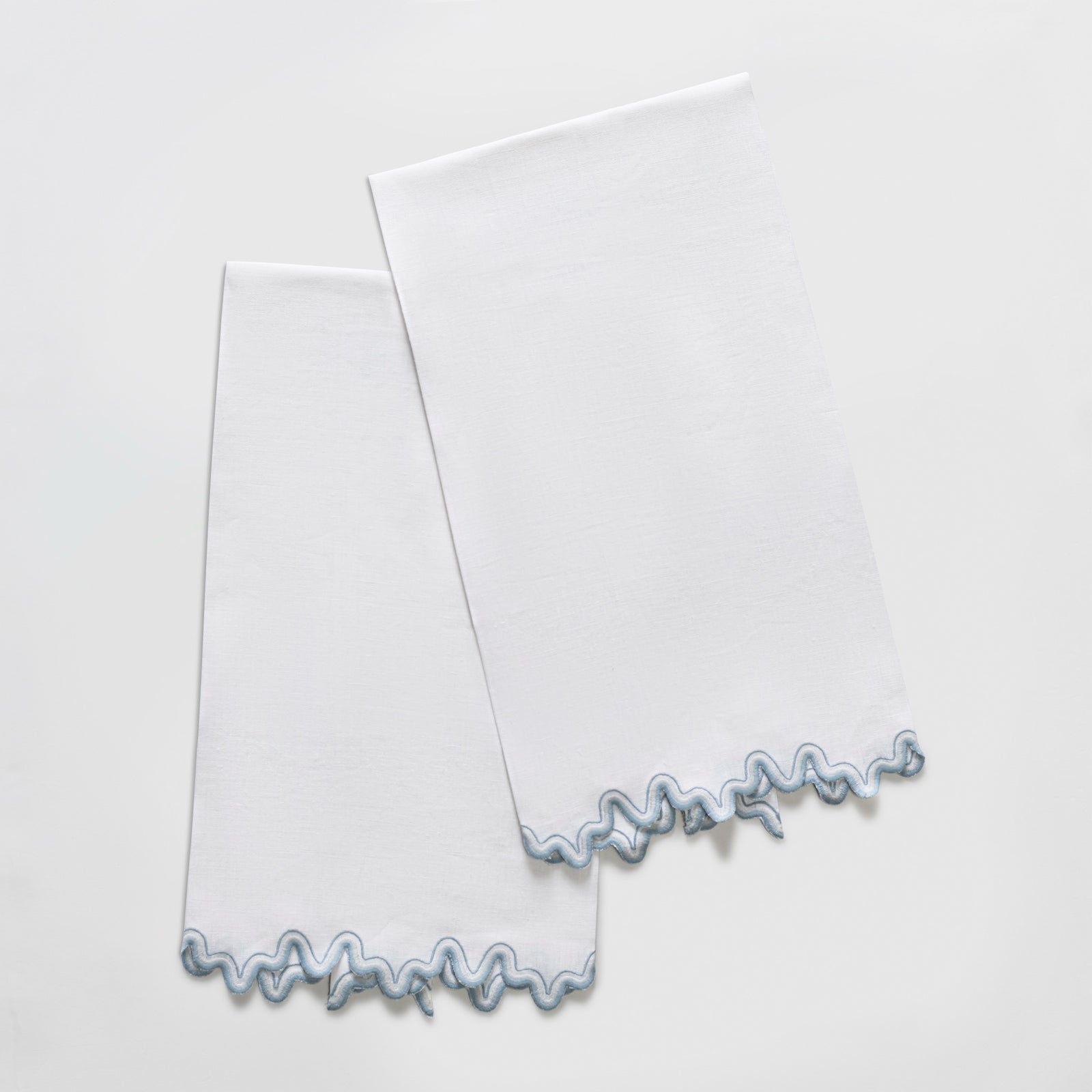 Matouk Wave Guest Towels in Hazy Blue