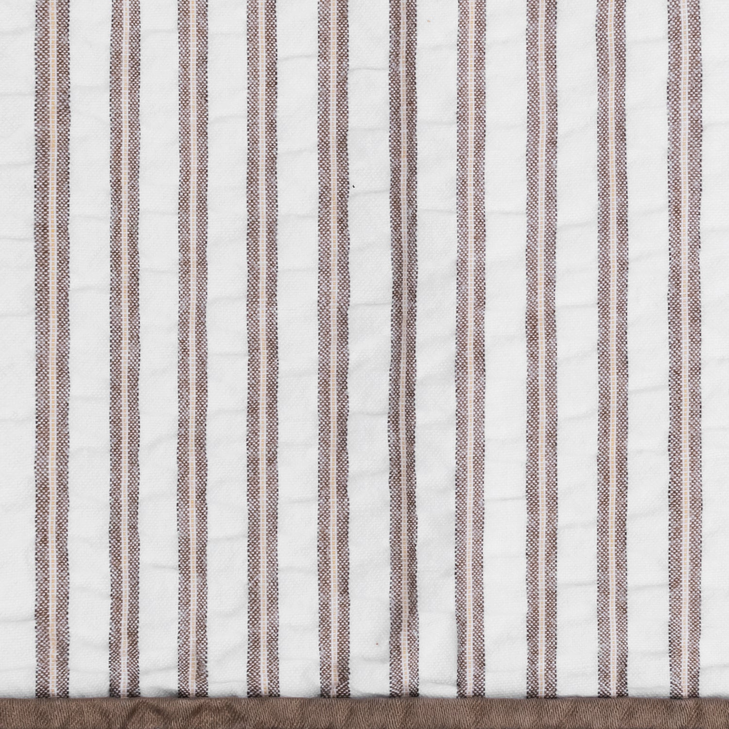 Matouk Matteo pajama in Bark - model hand in pocket