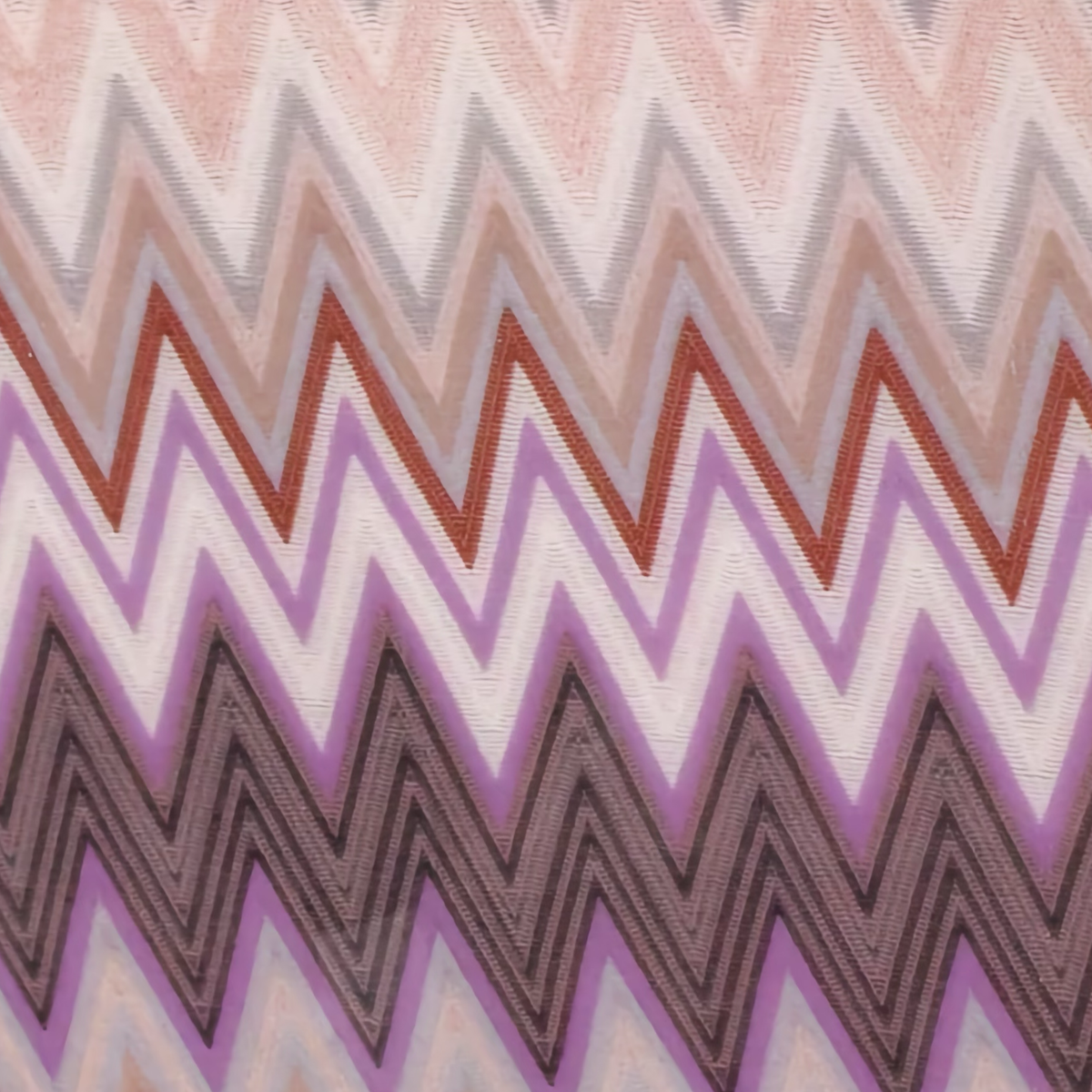 Zigzag pattern of Mike and Ally Paperwerks Bath Accessories
