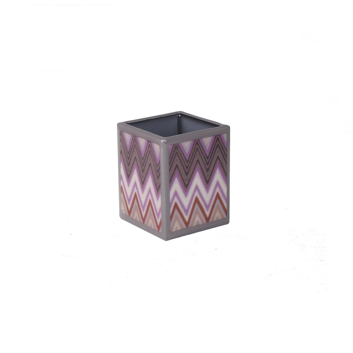 A square makeup brush holder of Mike and Ally Paperwerks Bath Accessories Zigzag Collection