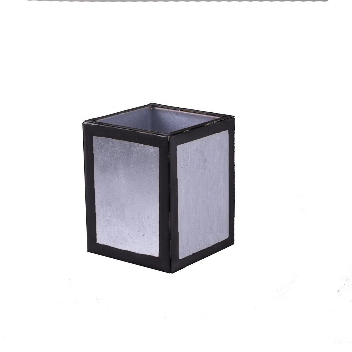 Mike and Ally Savoy Bath Accessories - Black/Silver Leaf