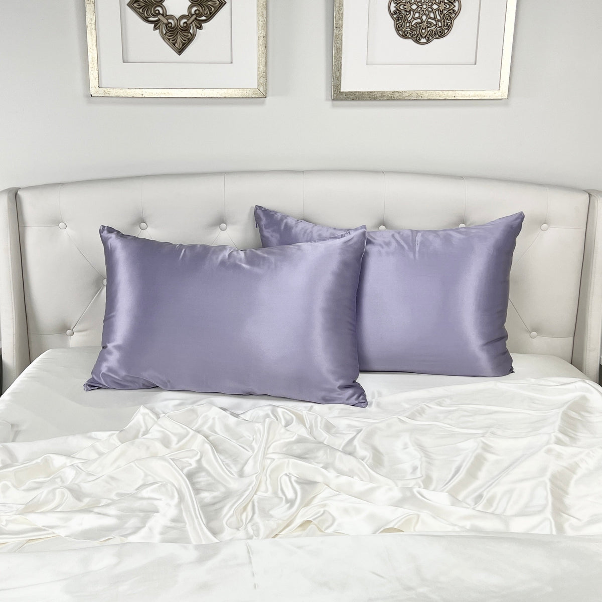 Pair of Mulberry Park Silks Deluxe 19 Momme Pure Silk Pillowcase in Lilac Color