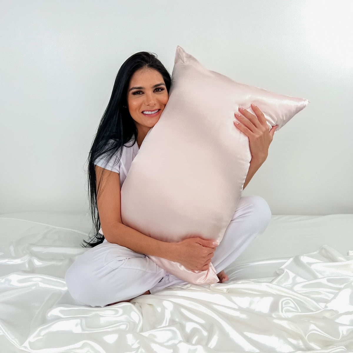 Breathable Mulberry Park Silks Deluxe 19 Momme Pure Silk Pillowcase in Pink Color