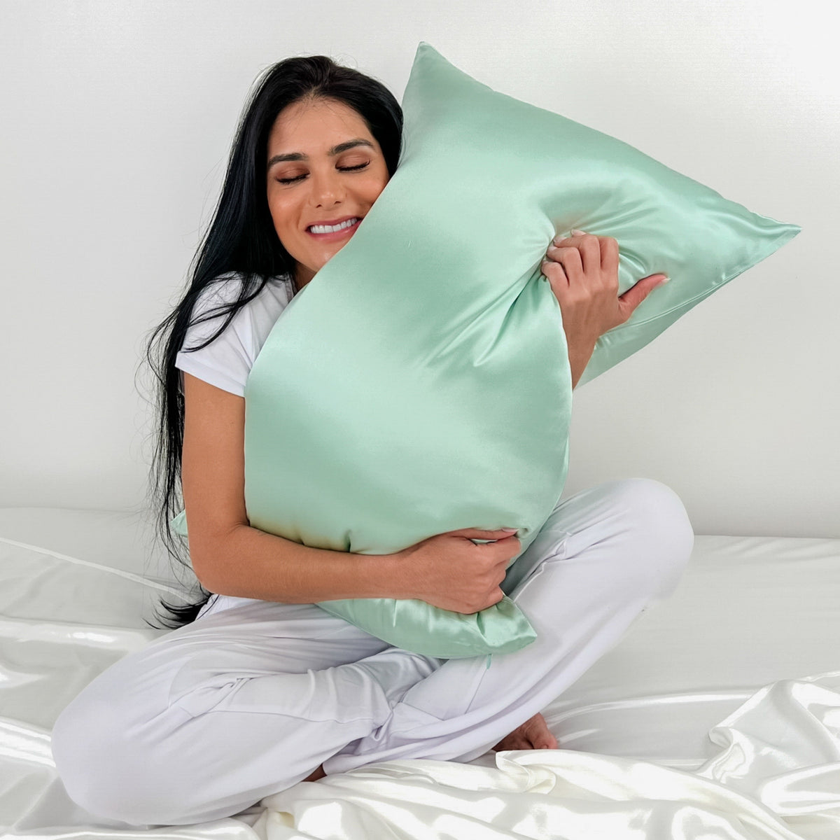 100% Pure Green Mulberry Silk Pillowcase, Ultra-Soft & Luxurious for Hair & Skin