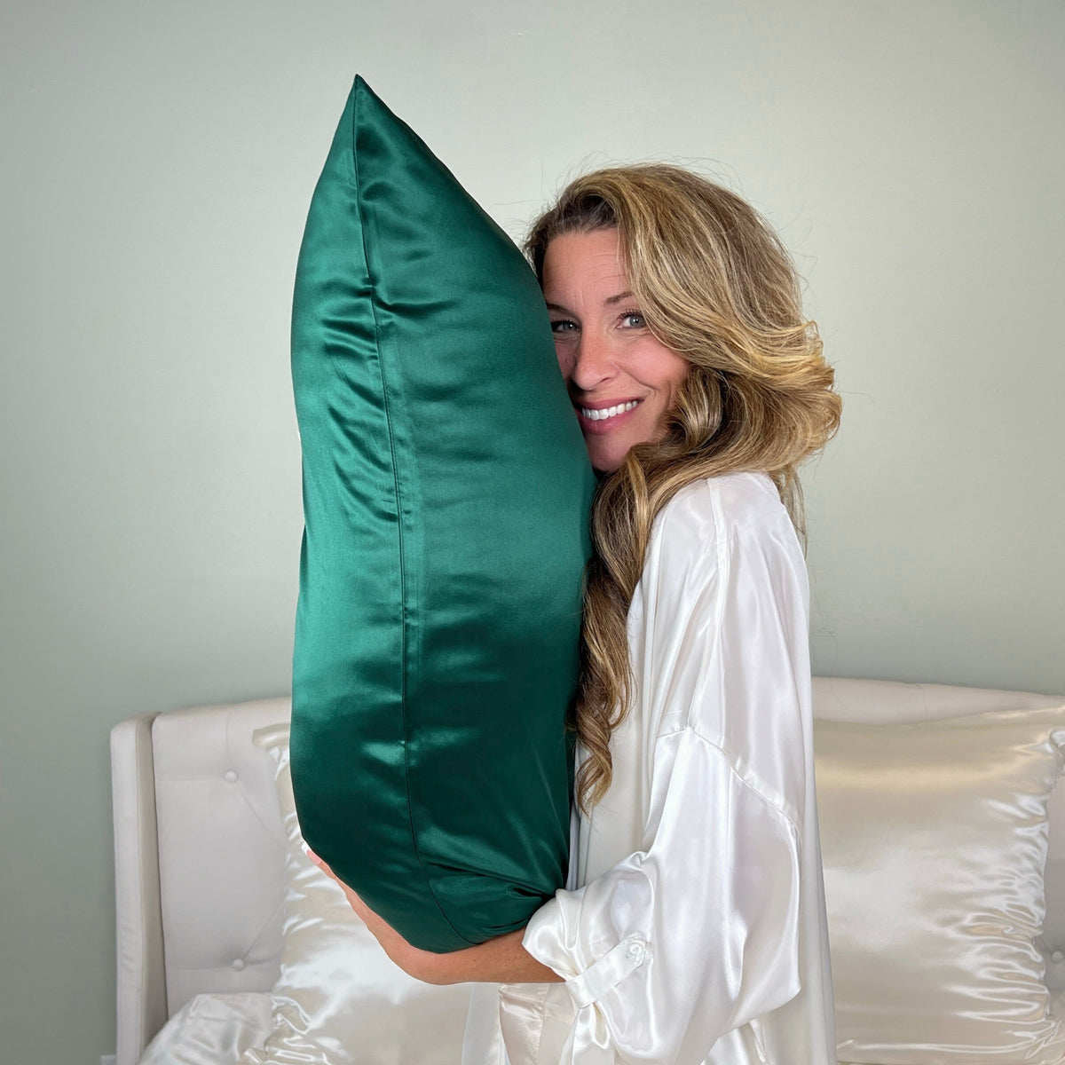 100% Pure Eden Green Mulberry Silk Pillowcase, Ultra-Soft & Luxurious for Hair & Skin