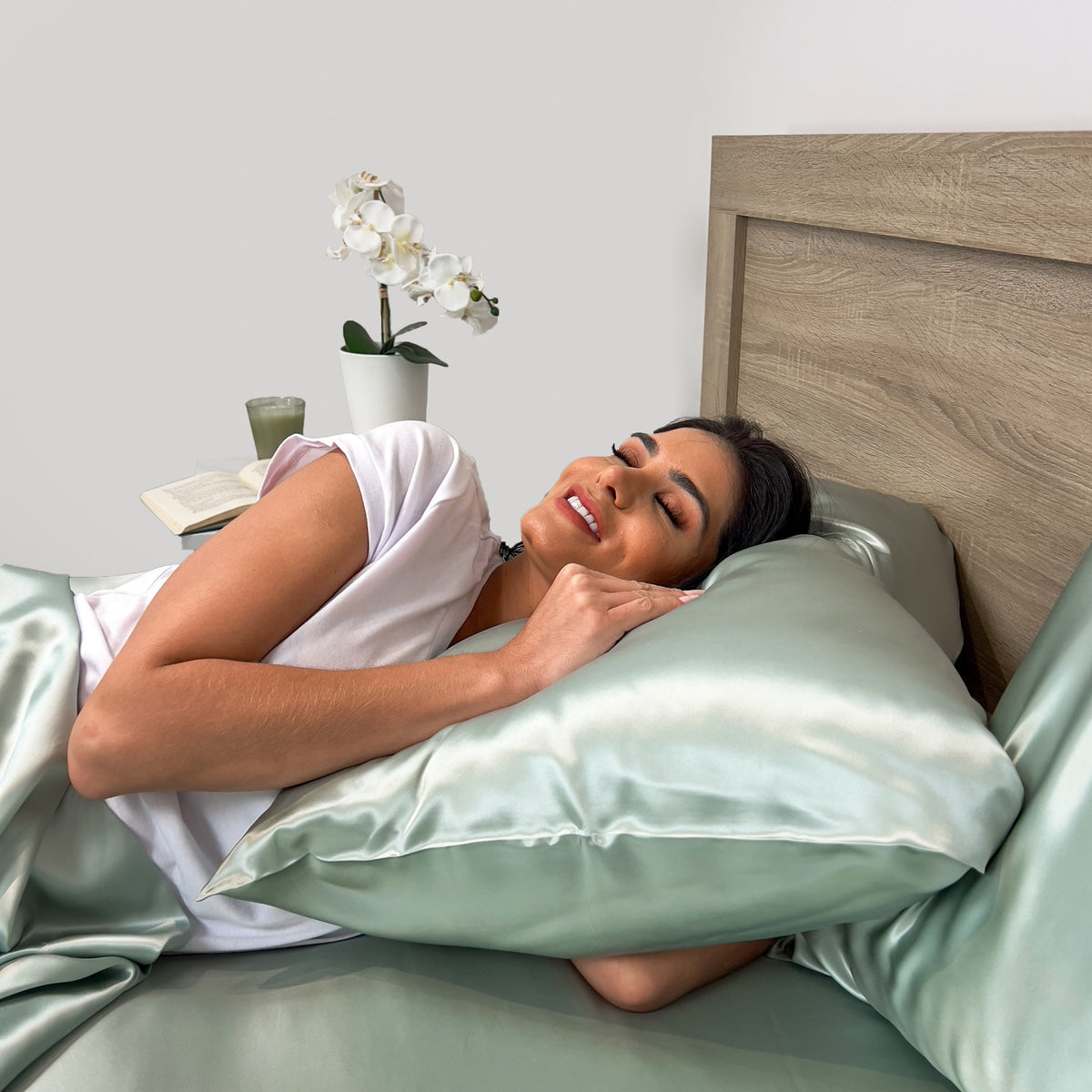 Soft Sage Silk Pillowcase with a Lustrous Sheen, Offering a Smooth and Luxurious Touch
