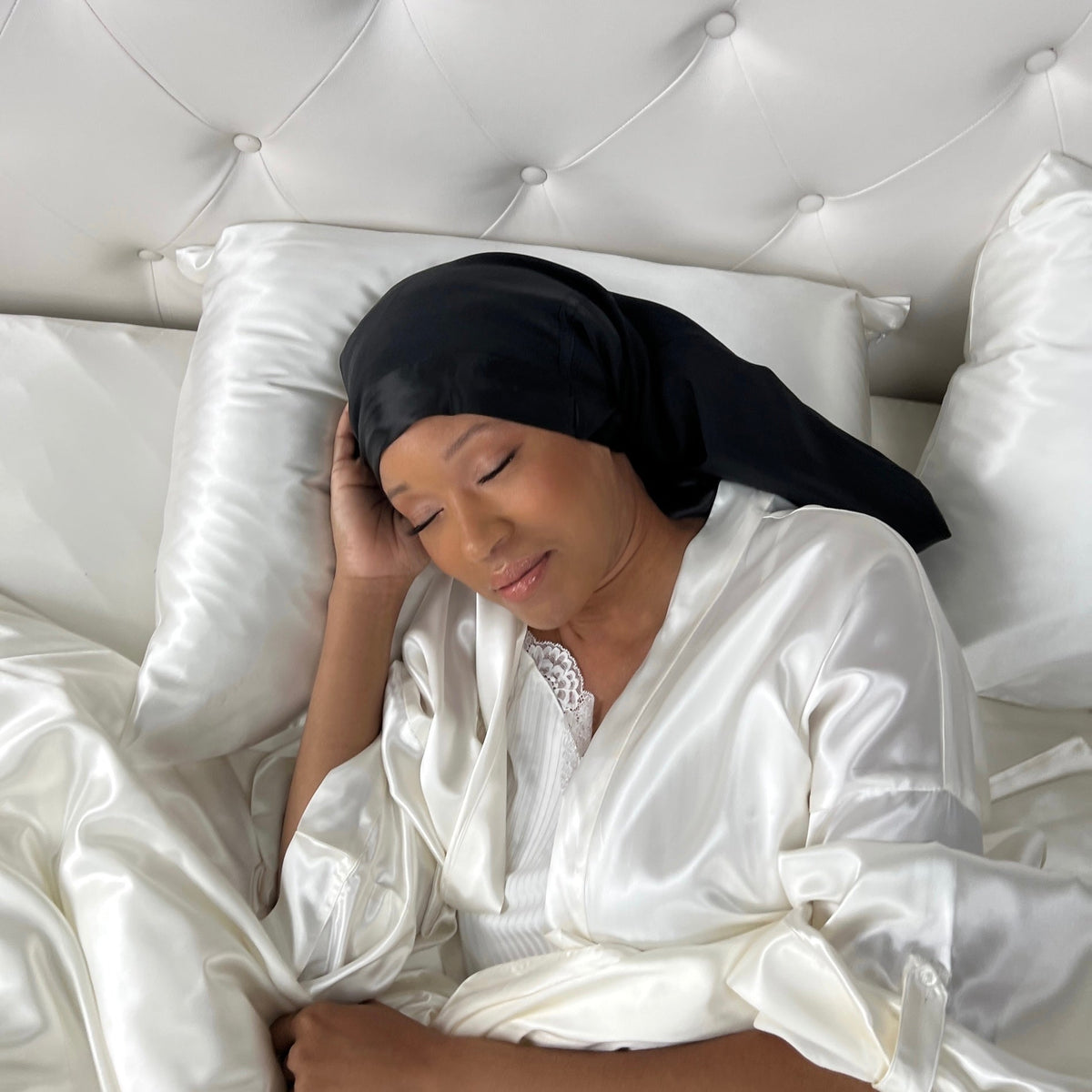 Mulberry Park Silks Long Hair Reversible Bonnet - Black