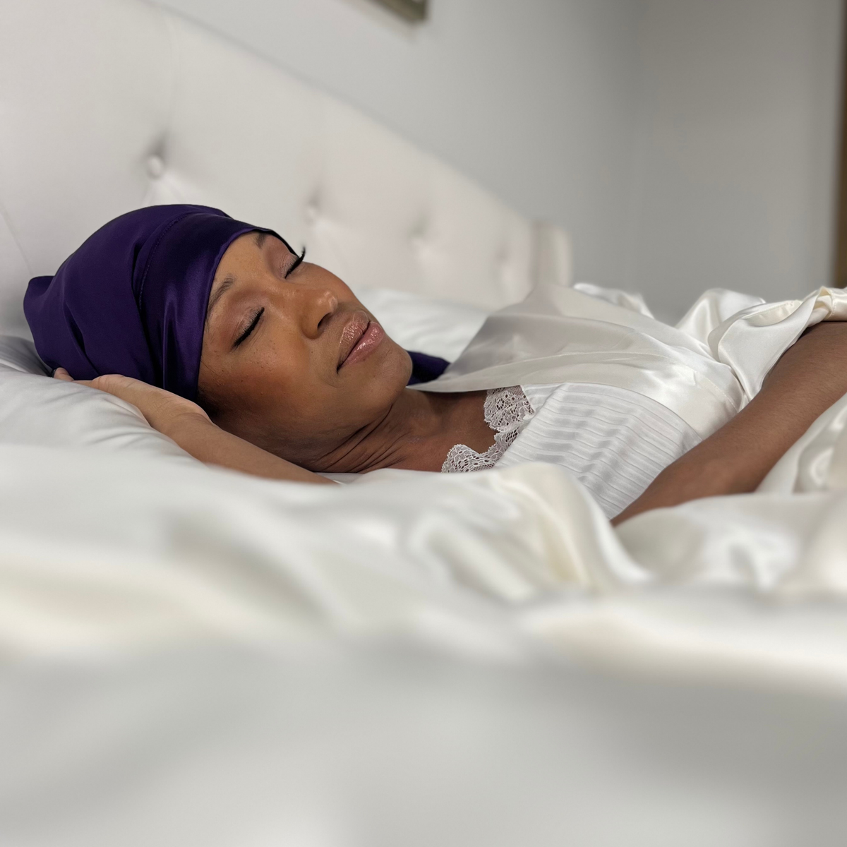 Mulberry Park Silks Long Hair Reversible Bonnet - Plum