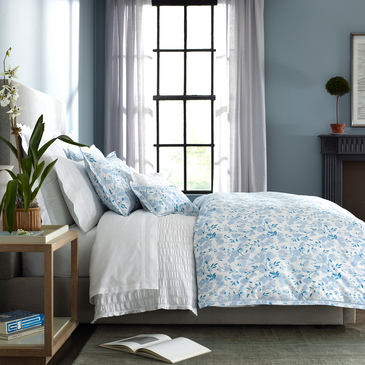 Matouk Panama Bedding with Alexandra Coordinate in Sky Color