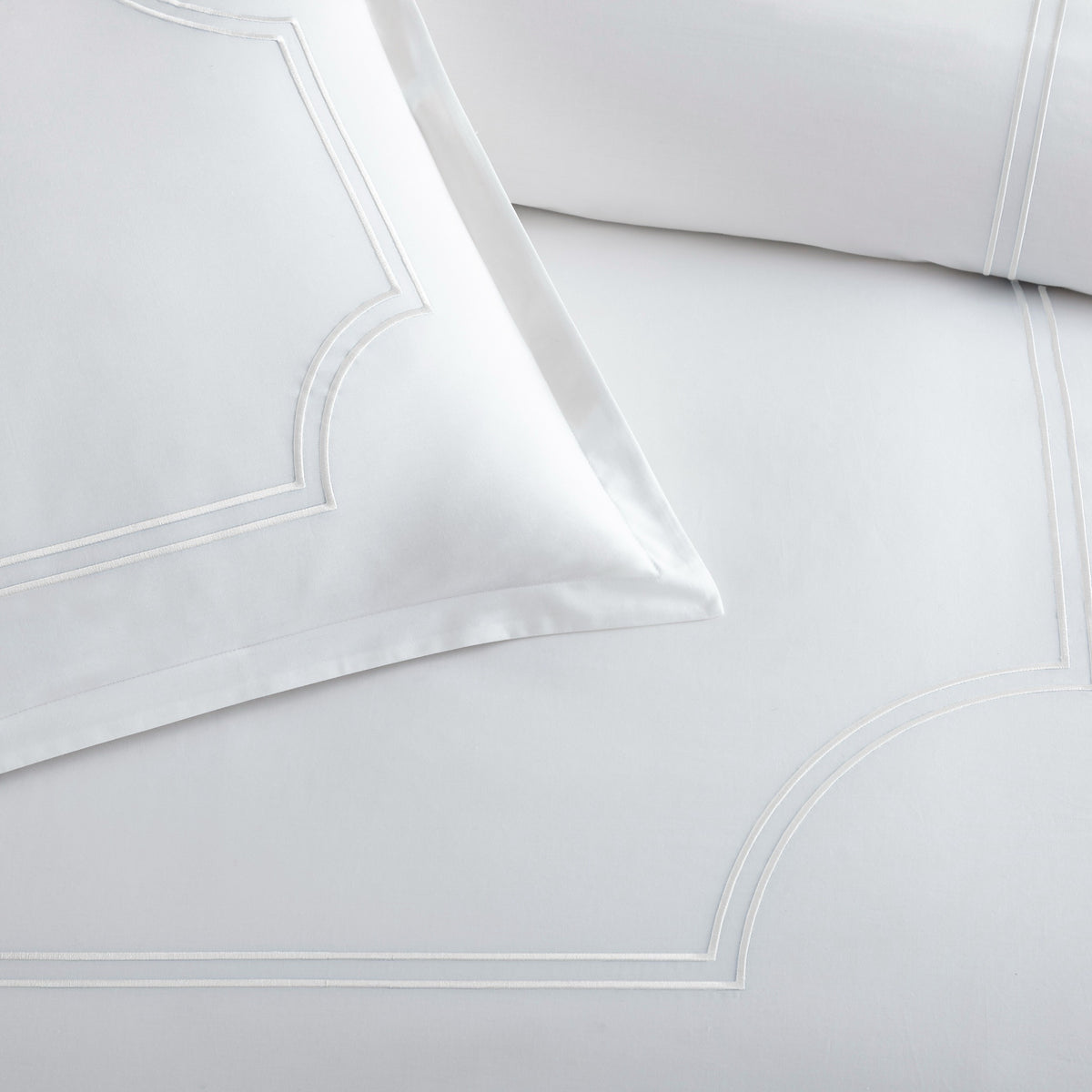 Embroidery Detail of Peacock Alley Deco Classic Embroidered Duvet Set in White color