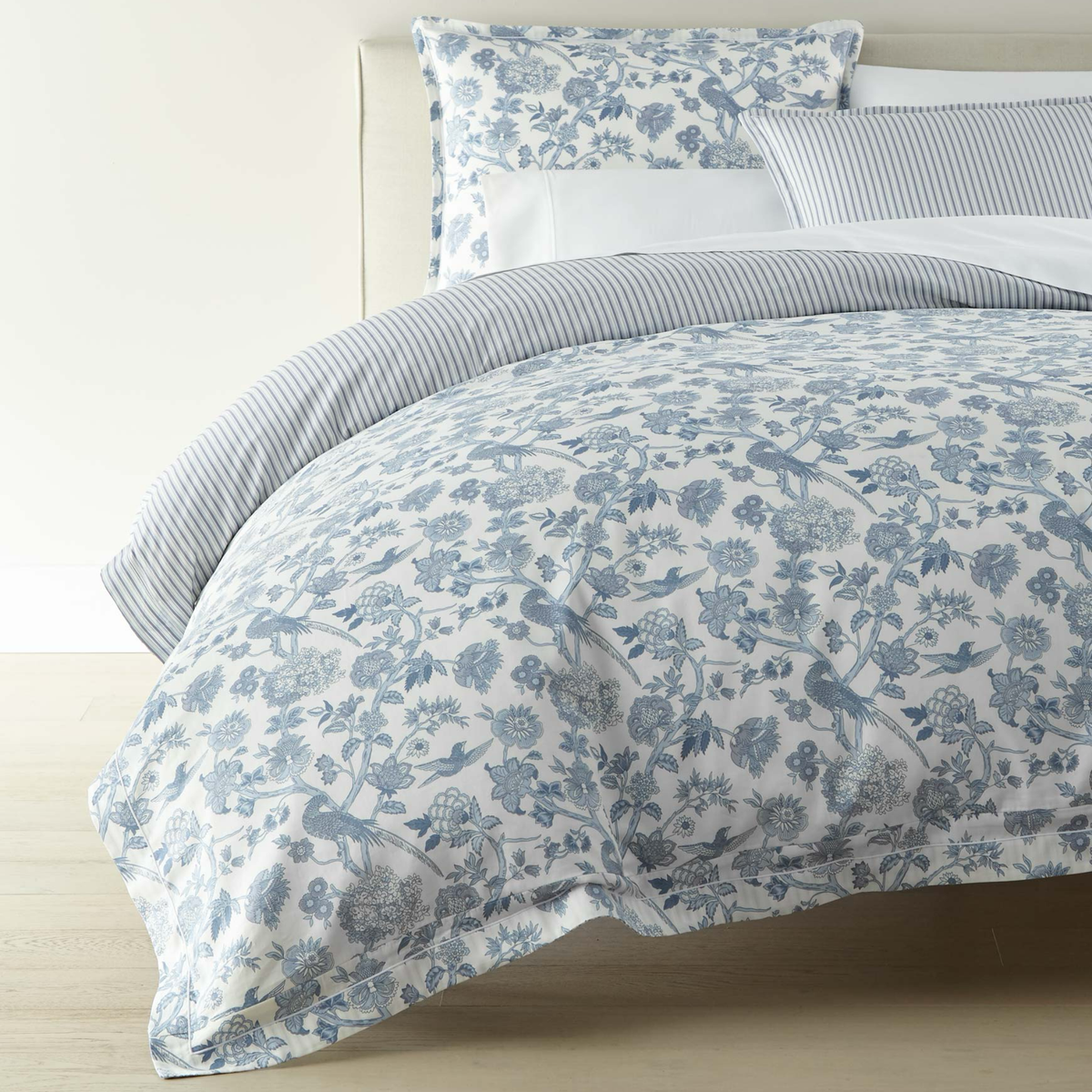 Botanical Detail of Peacock Alley Highgrove Toile Duvet Cover in Wedgewood color