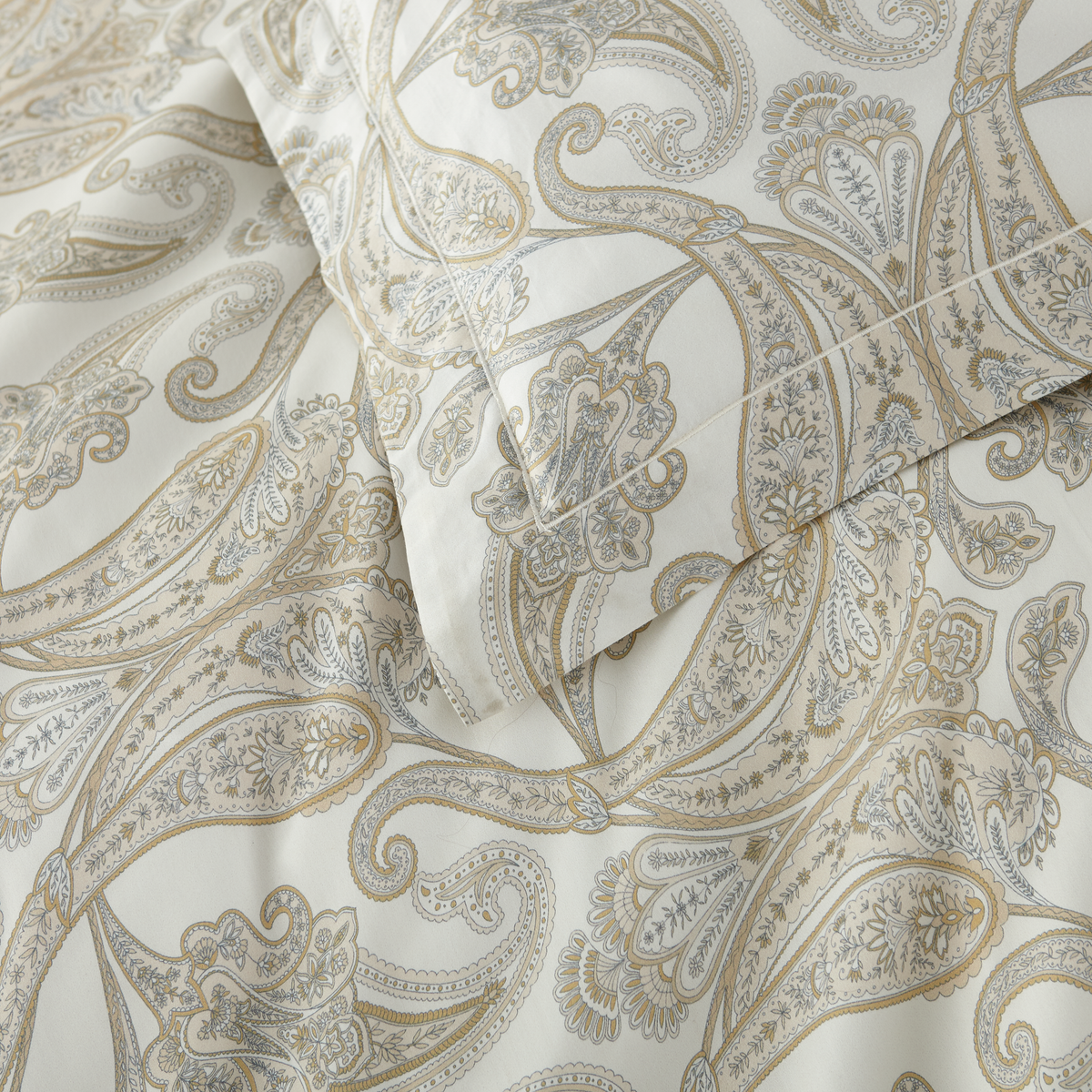 Finishing Detail of Peacock Alley Paisley Duvet Cover and Shams in Pearl