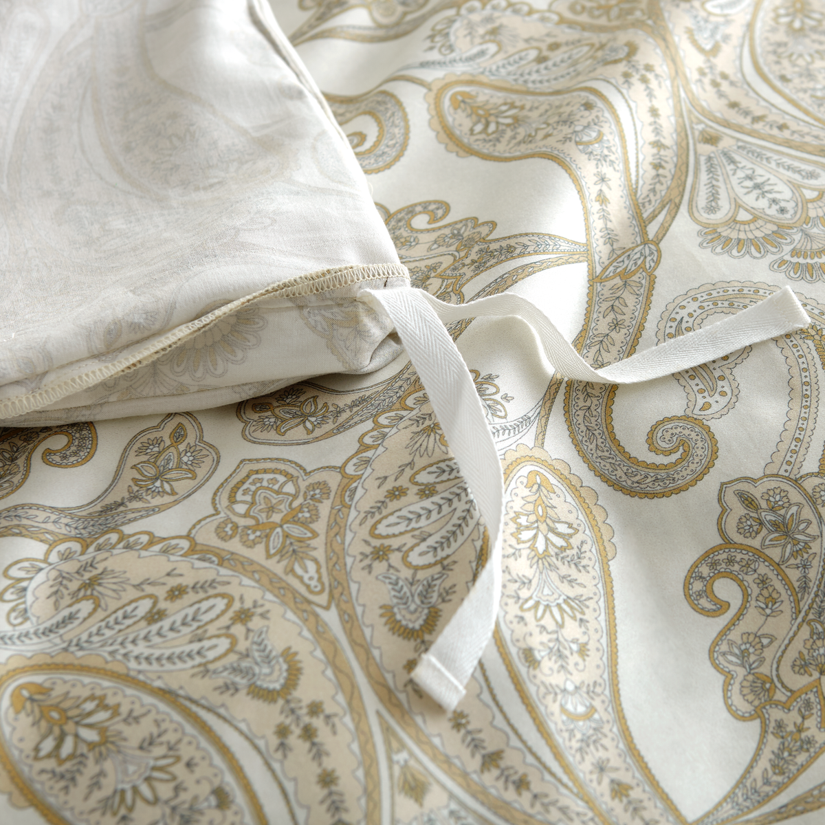 Tie Detail of Peacock Alley Paisley Duvet Cover and Shams in Pearl