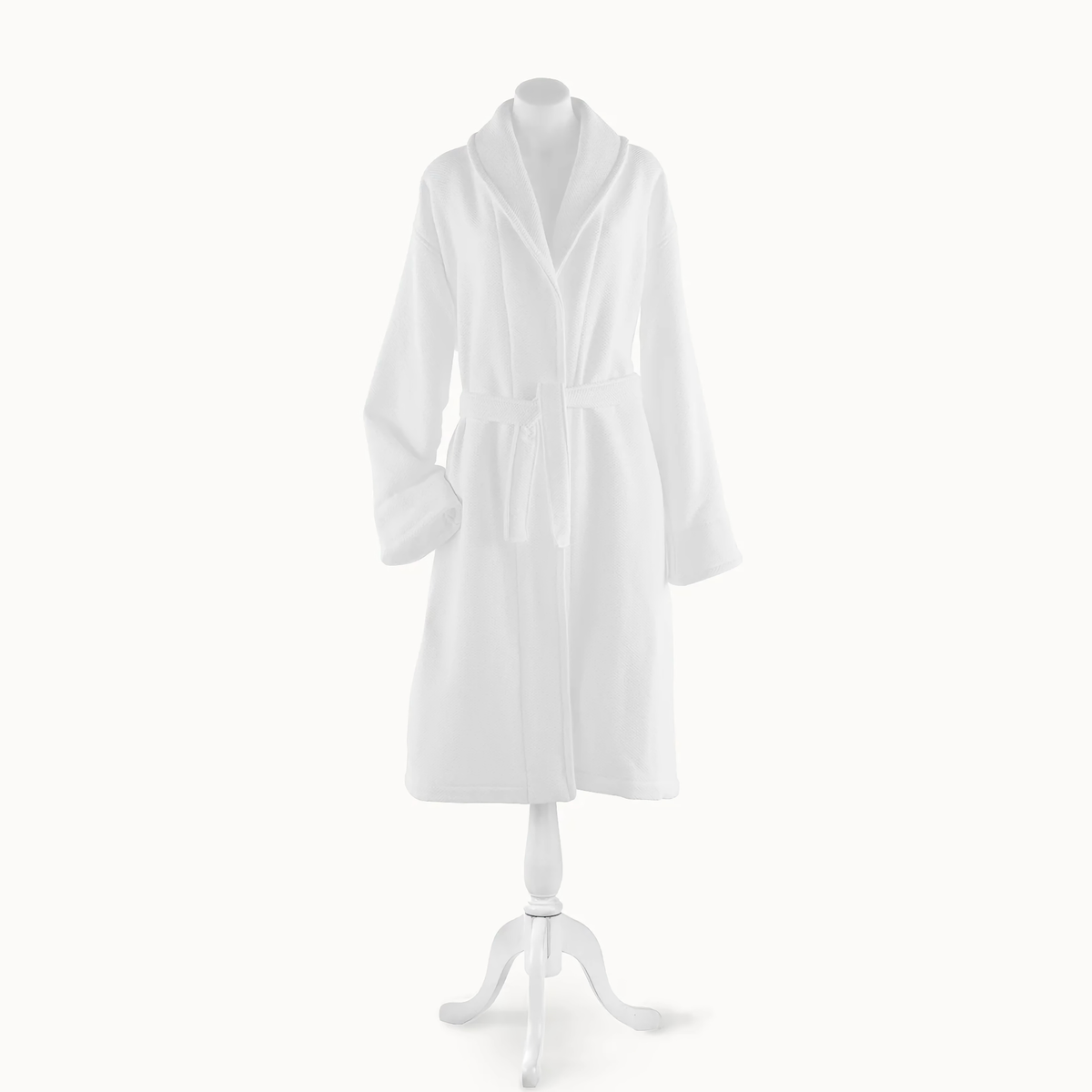 White Peacock Alley Spa Bath Robe in Standee