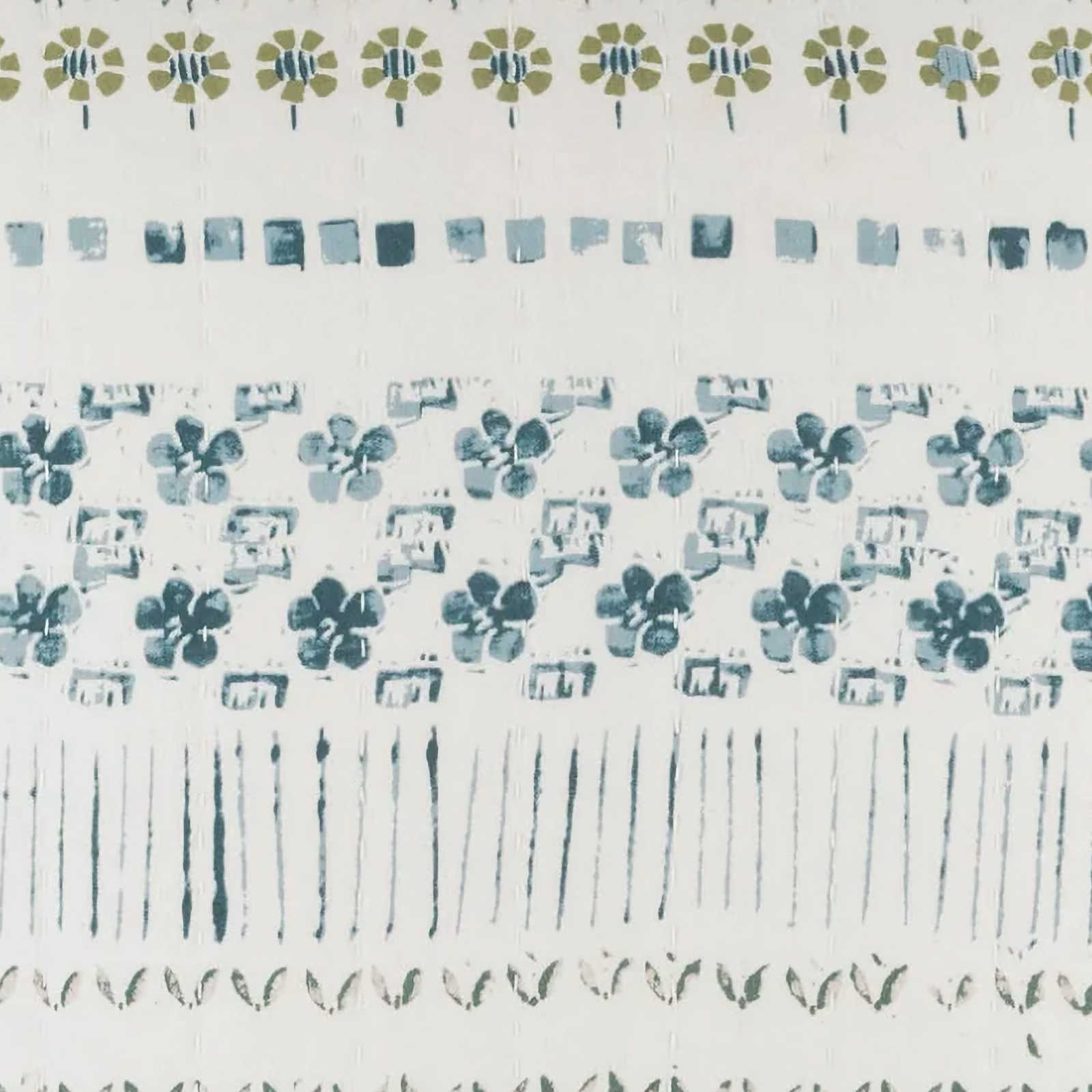 Coordinate Beddings with Pine Cone Hill Hawthorn Coverlet and Shams in Neutral