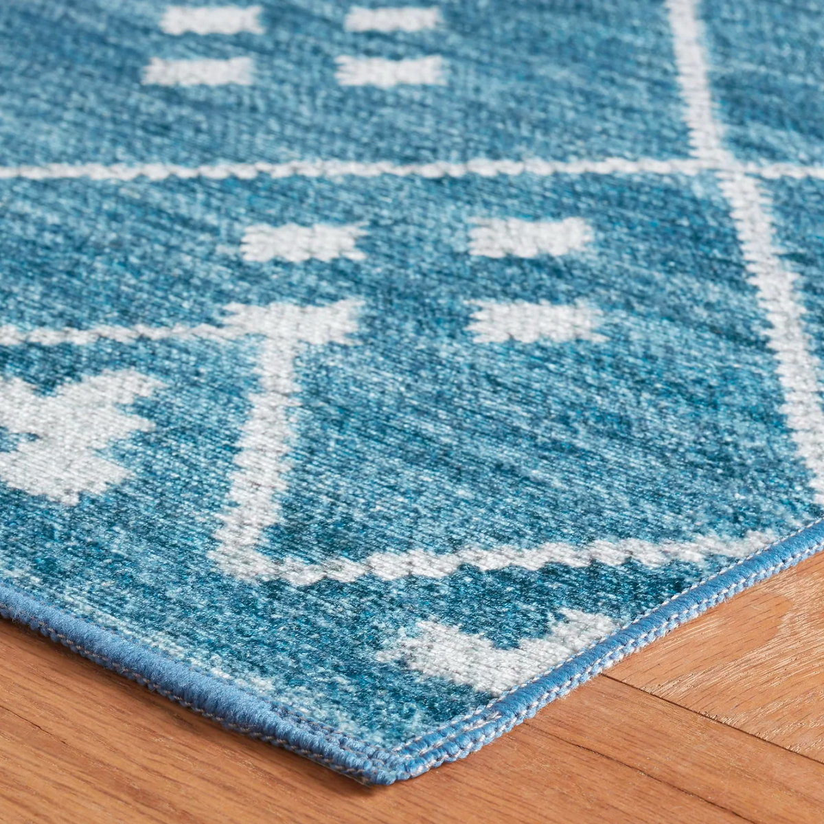 Corner of Pine Cone Hill Kota Machine Washable Rug in Indigo