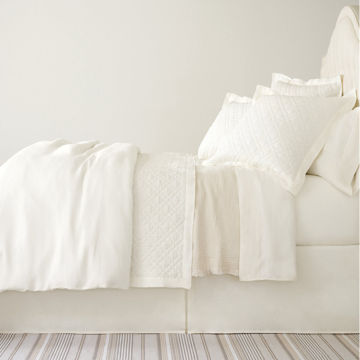 Sideview of Ivory Pine Cone Hill Lush Linen Bedding