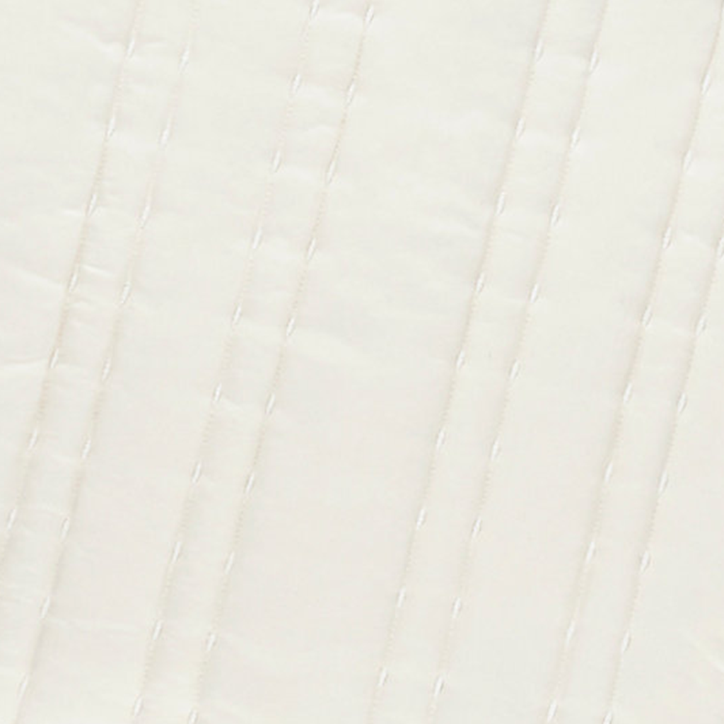 Bed Dressed in Pine Cone Hill Blissful Bamboo Throw in Color Pearl/Silver